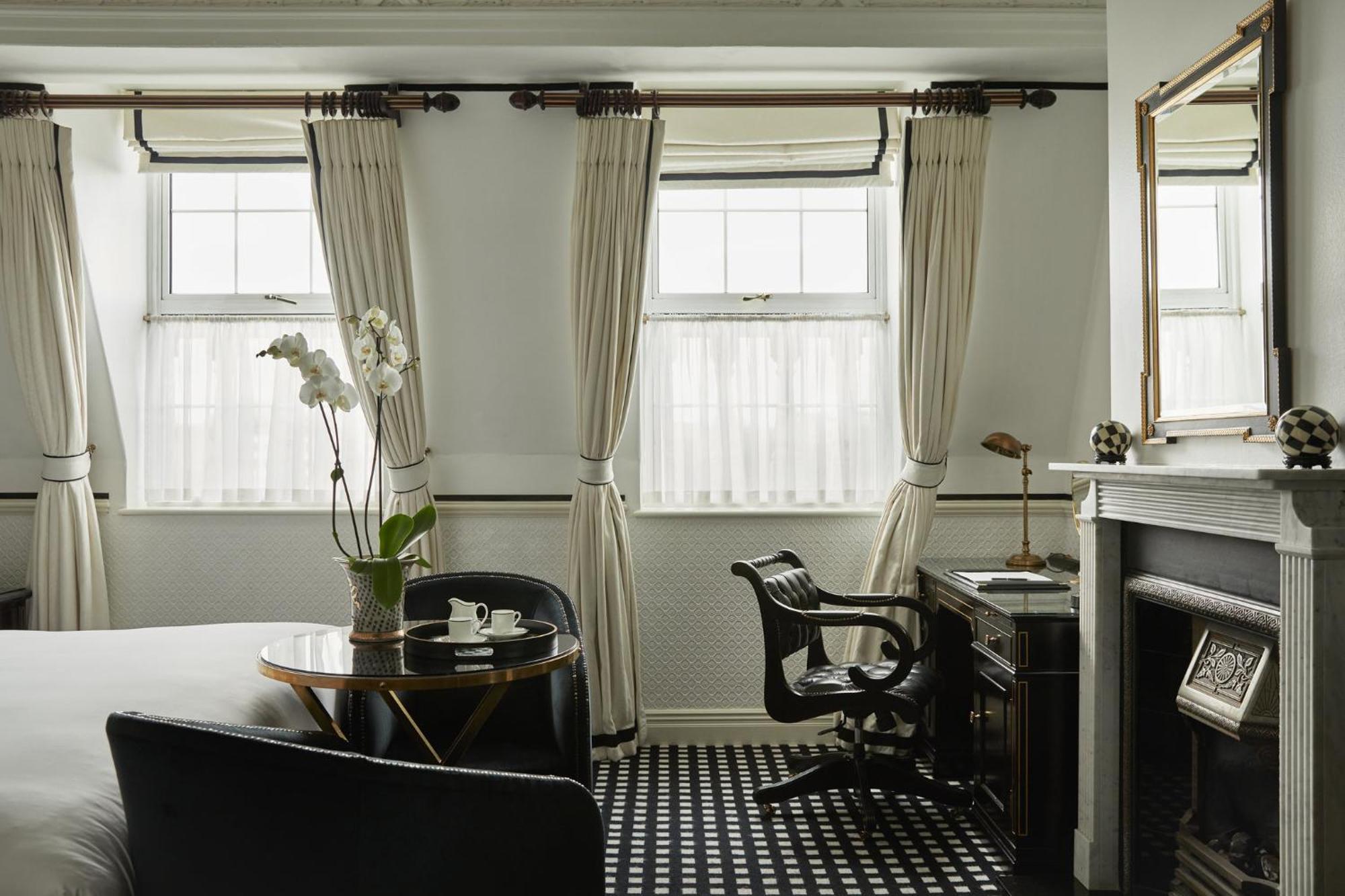 Executive King Room
