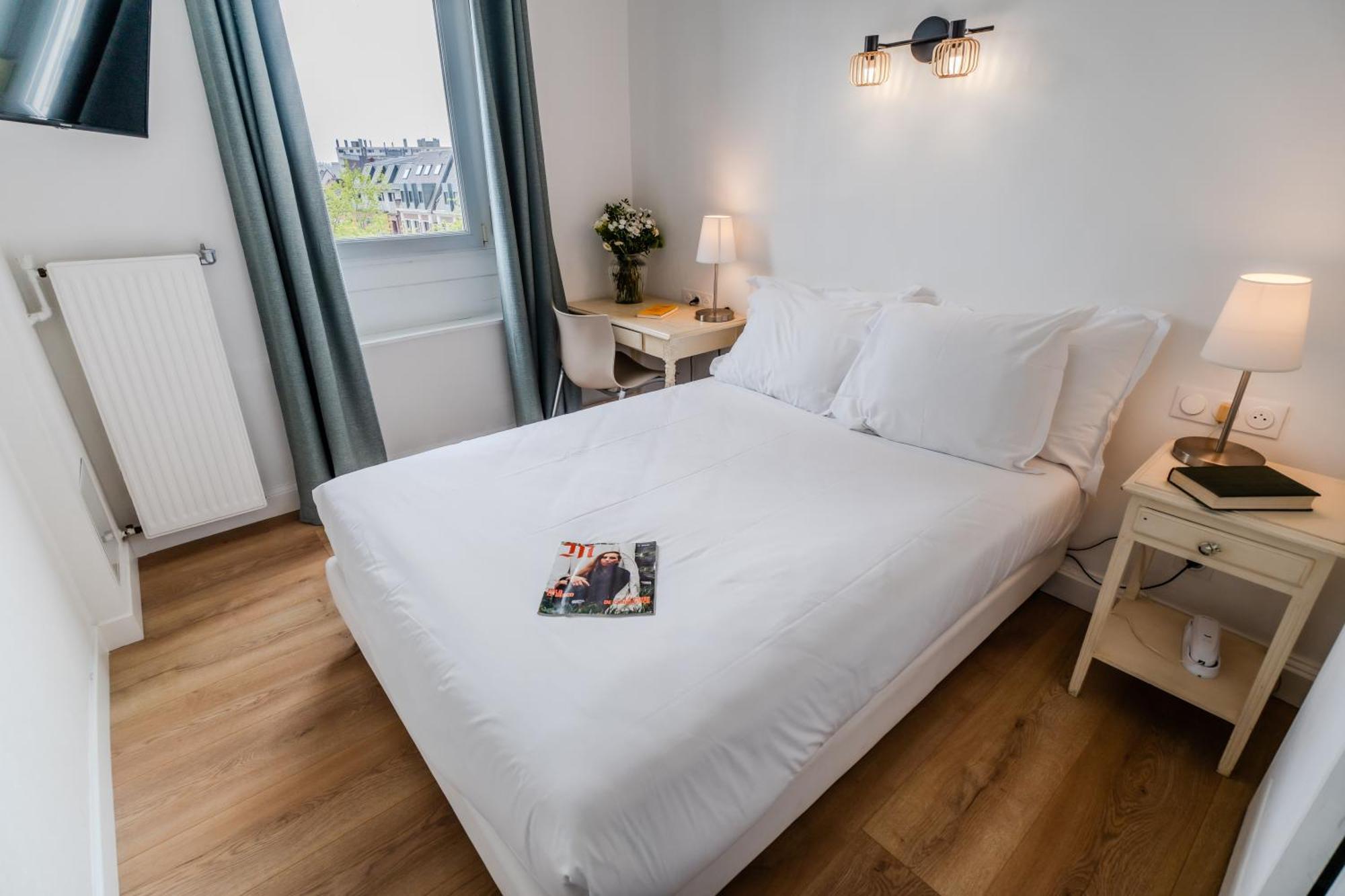 Double Room Bath