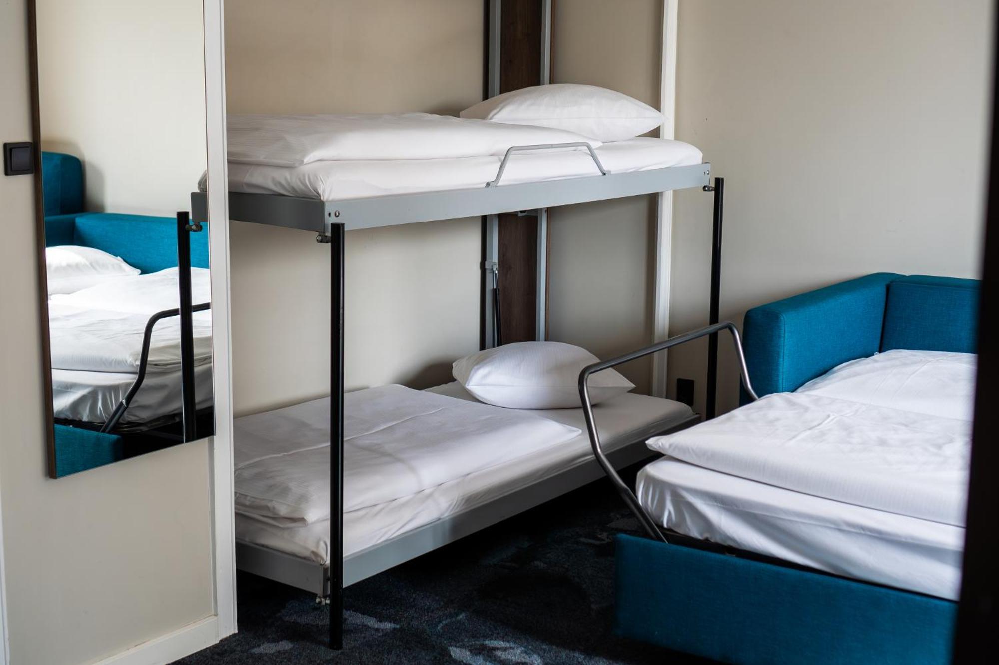 Classic Room Six