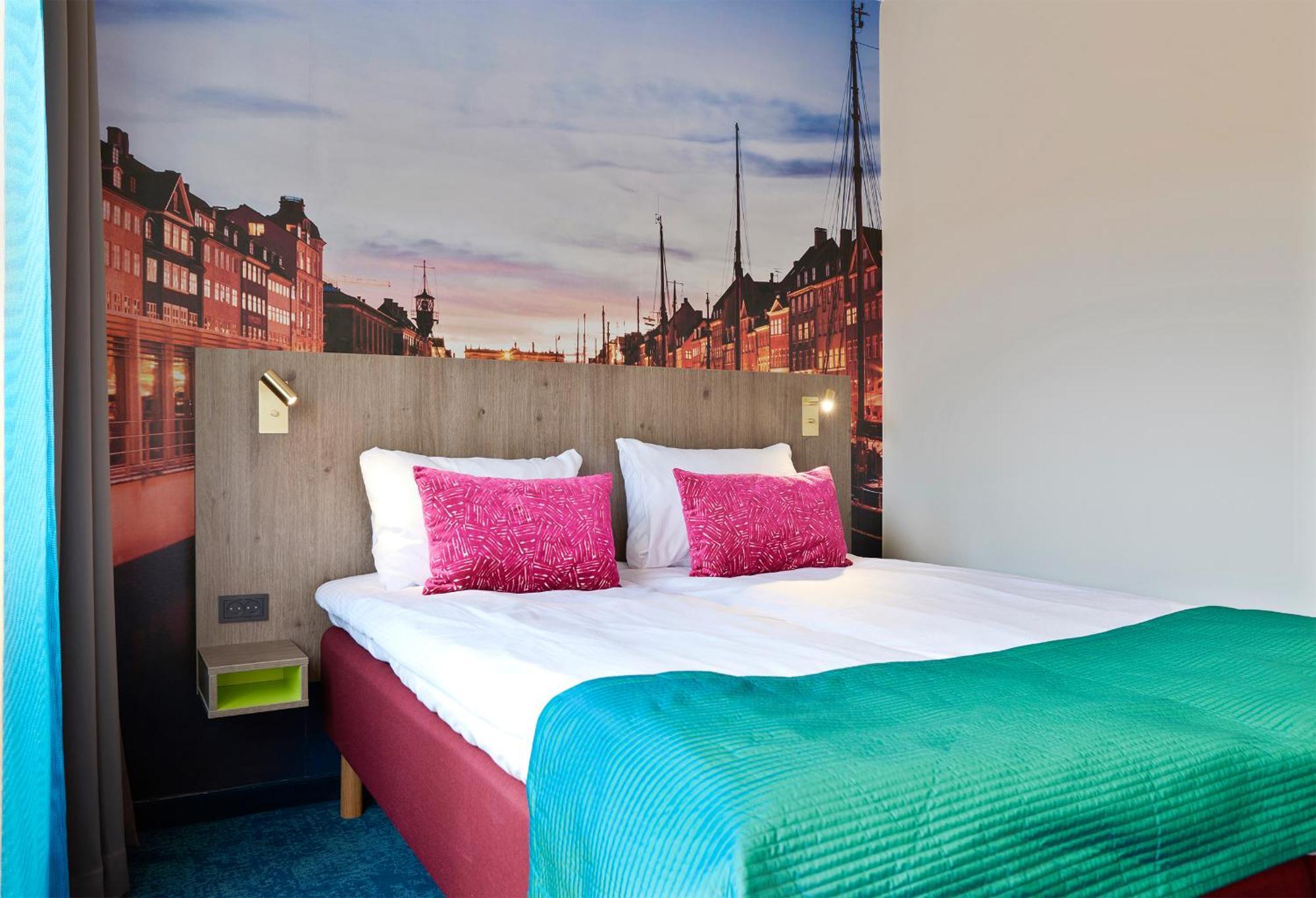 Classic Twin Room Small