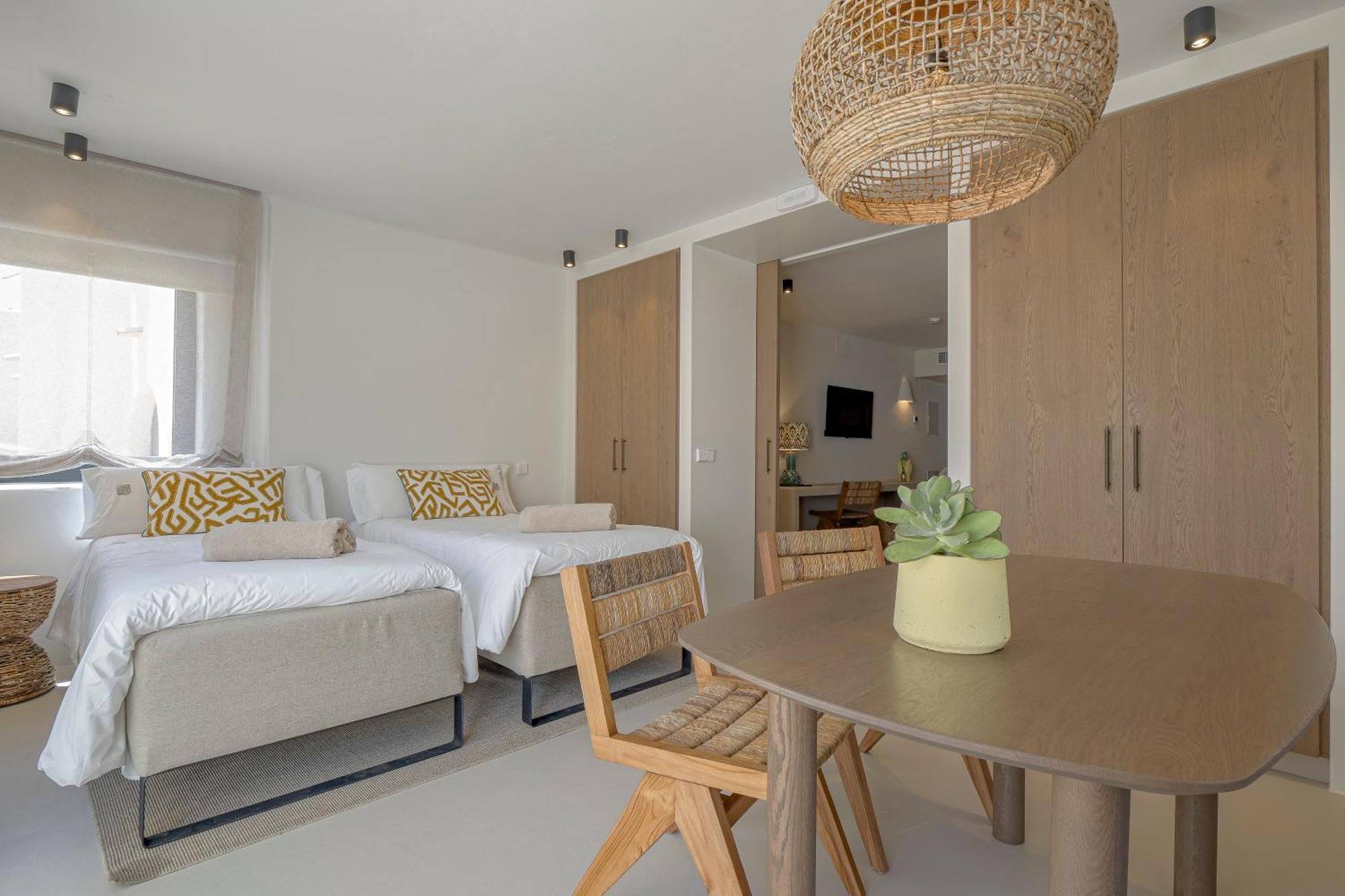 Superior Apartment