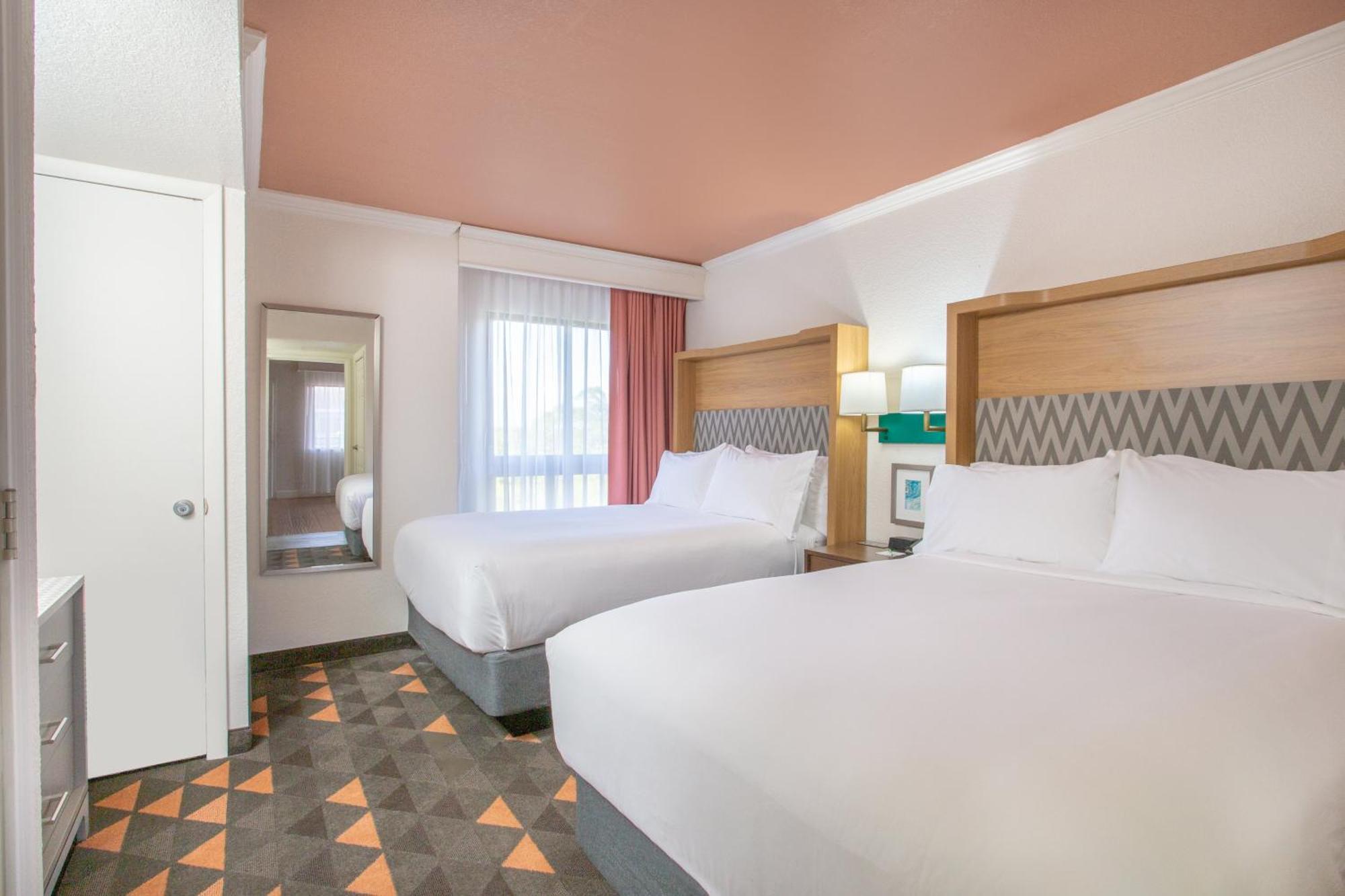 Standard Double Room Two Double Beds