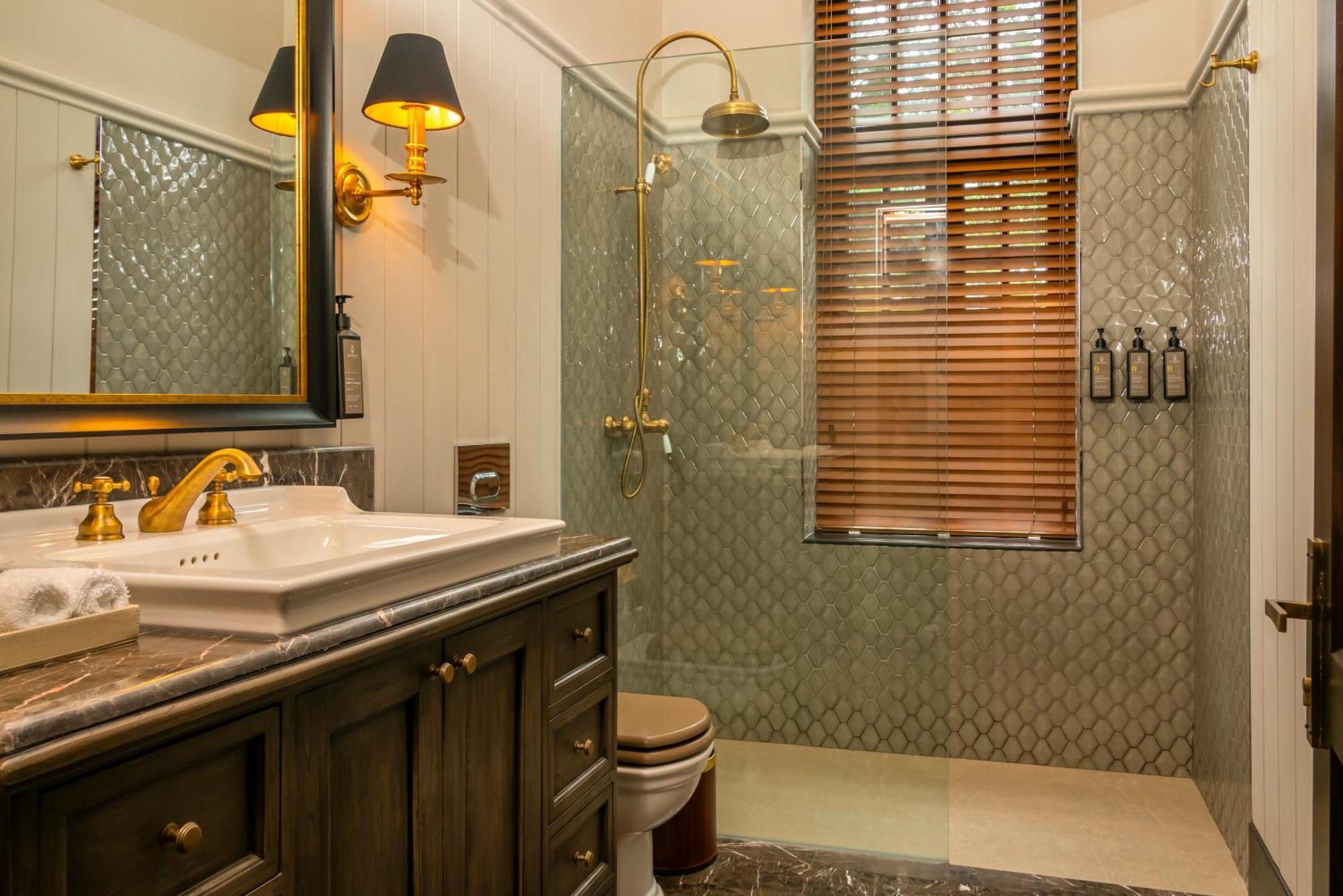 Gregory's Suite