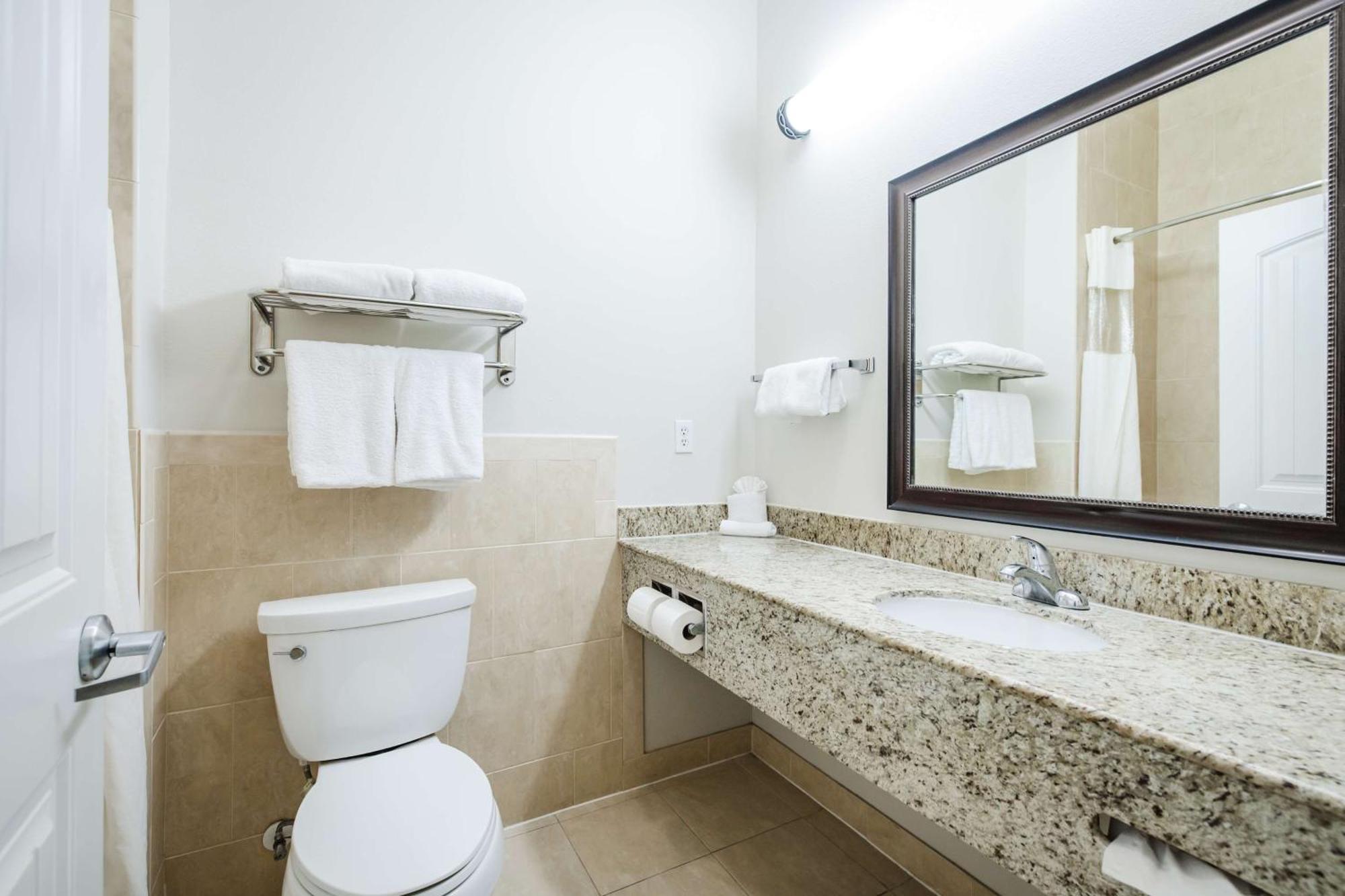 Queen Room with Two Queen Beds - Communication Assistance/Non-Smoking