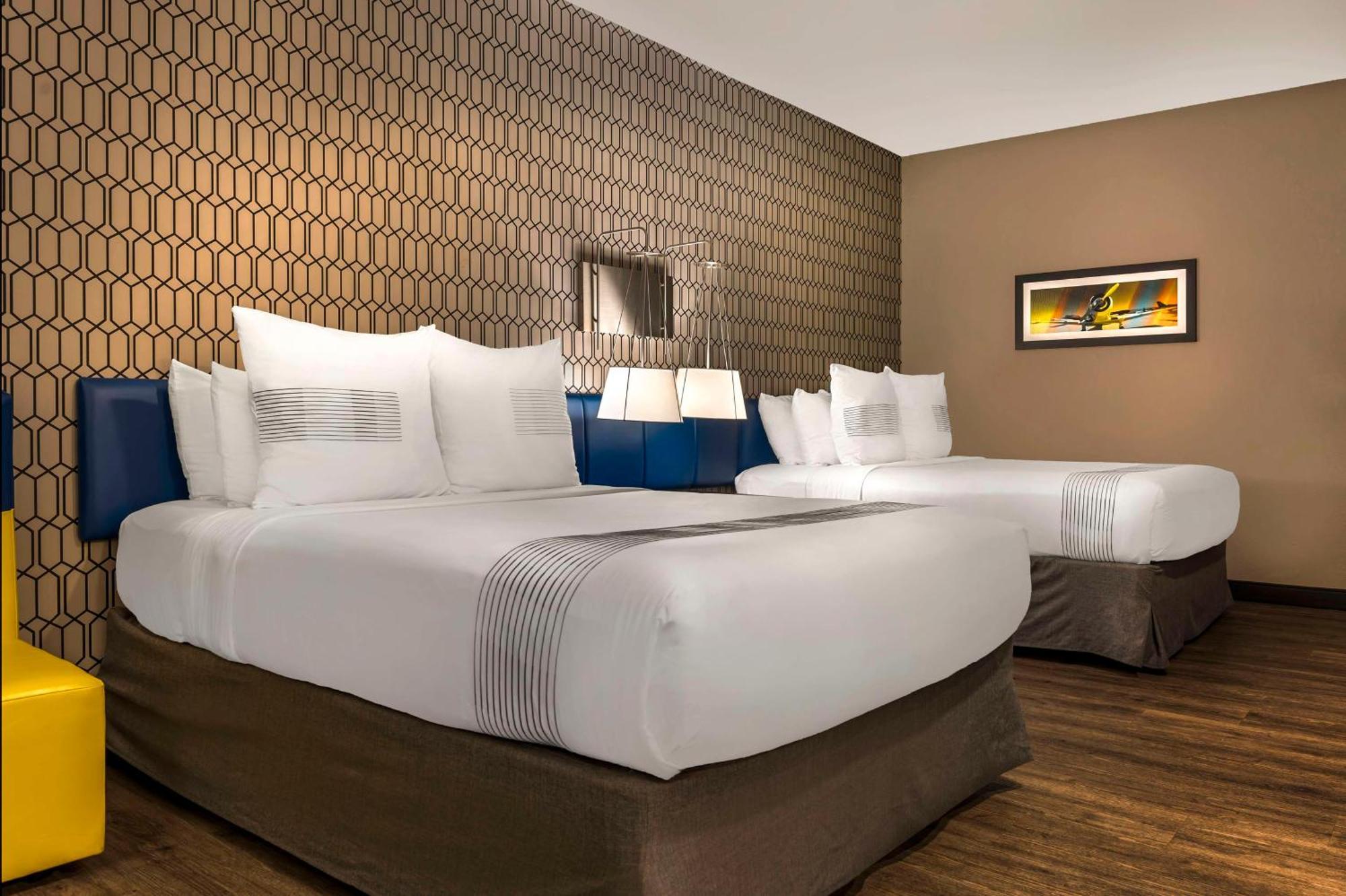 Queen Room Two Queen Beds Disability Access