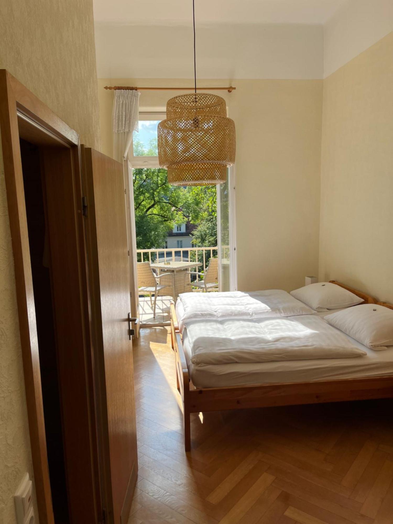 Double Room Private Bathroom