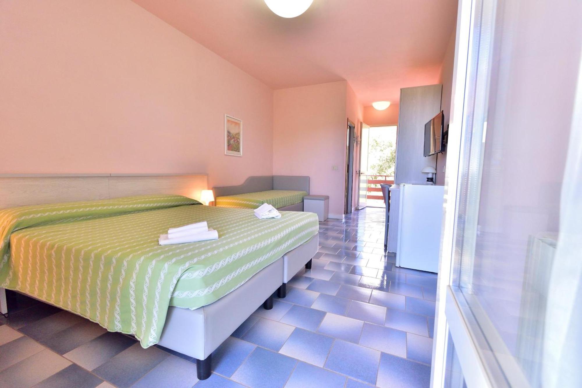 Triple Room Balcony