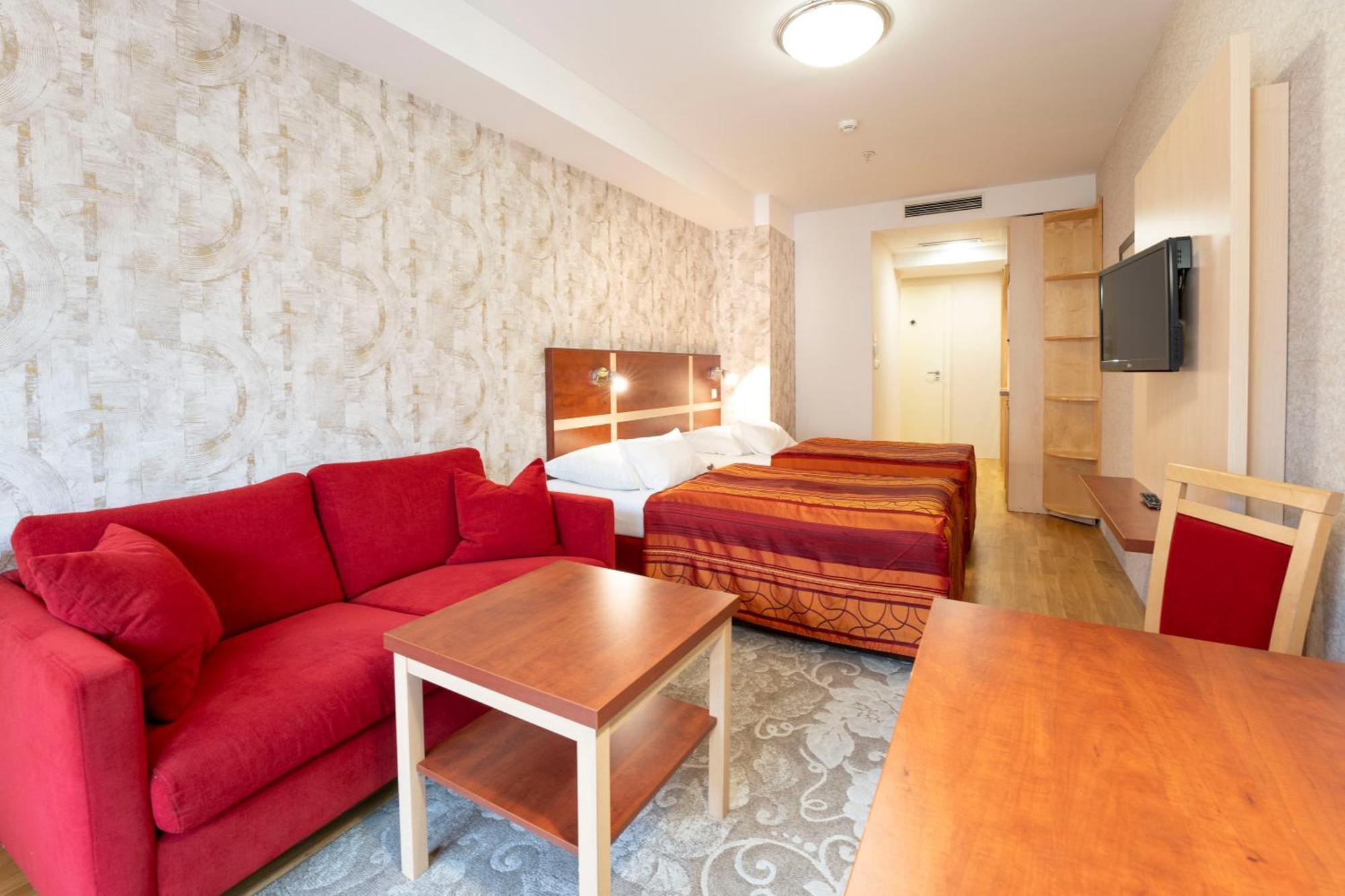 Double or Twin room Wenceslas square view