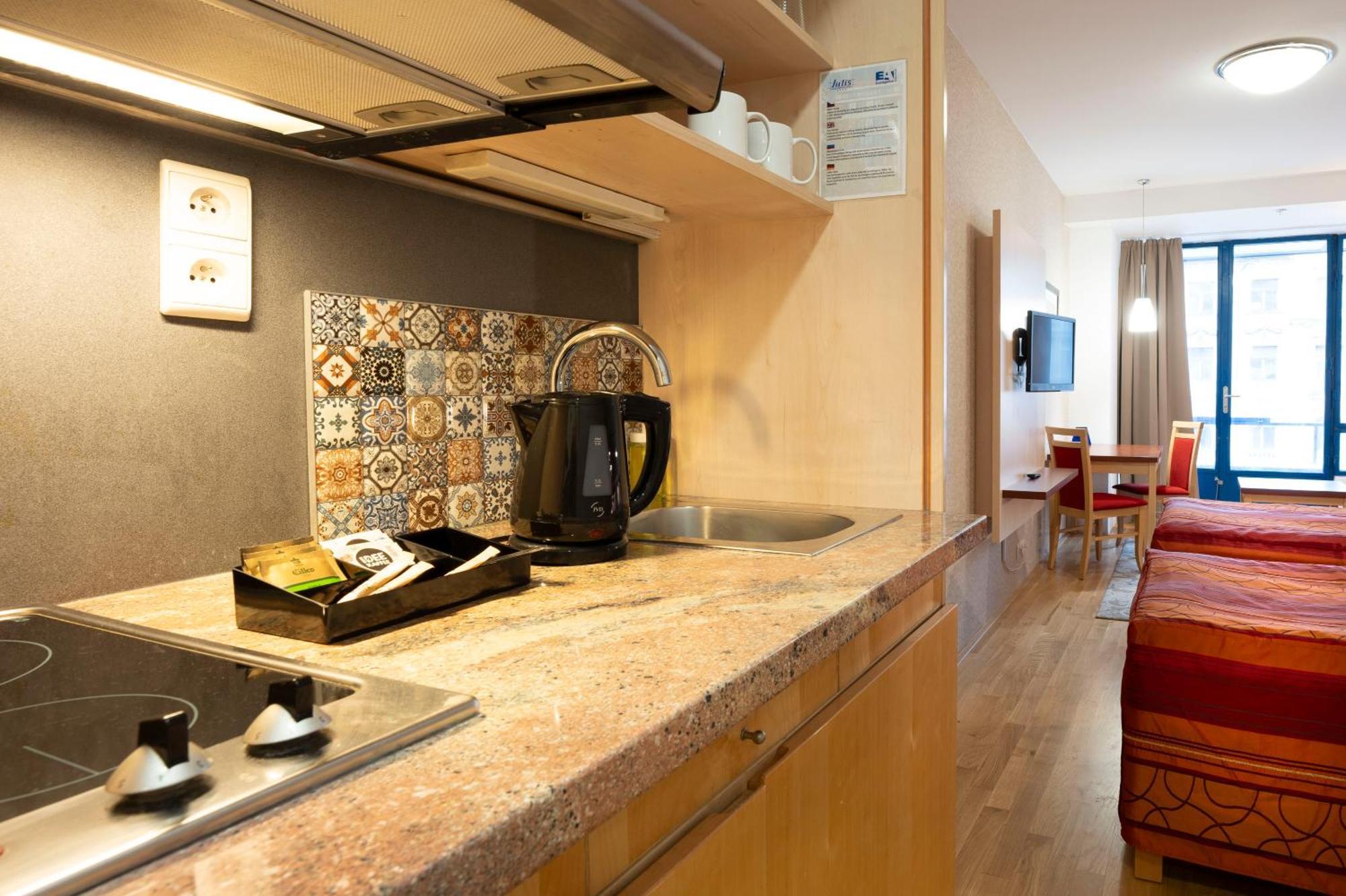 Double or Twin room Wenceslas square view