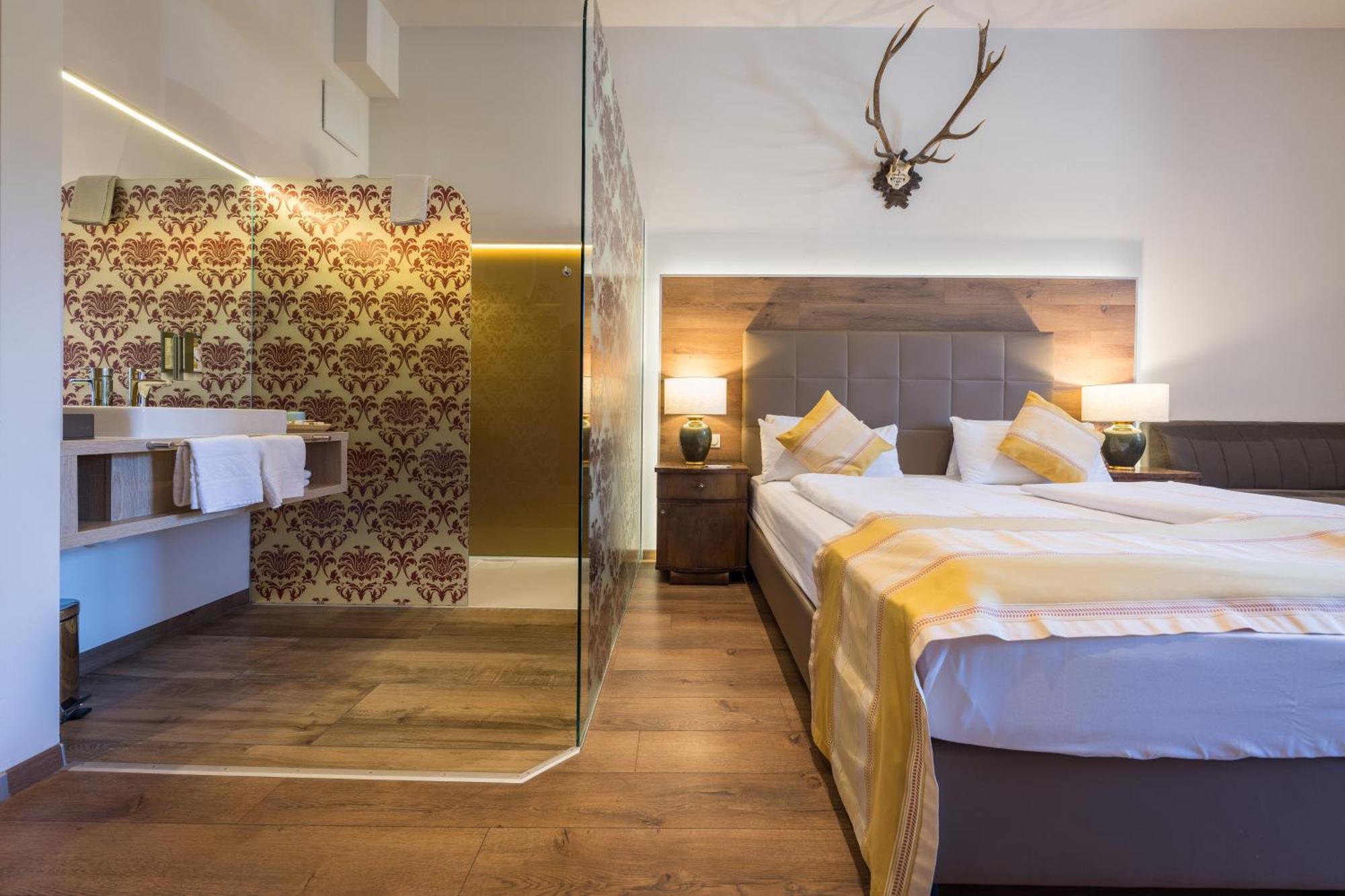 Standard Double Room,1770457217:JPEG