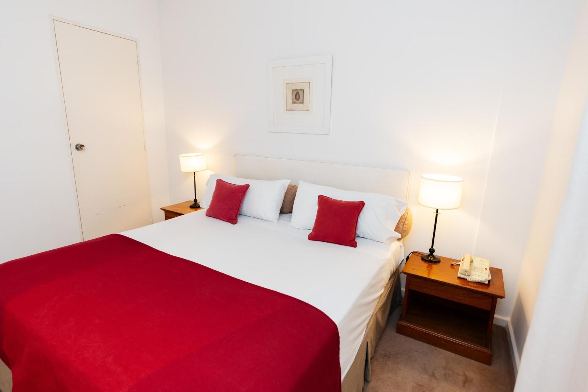 One-Bedroom Apartment,1636741784:JPEG