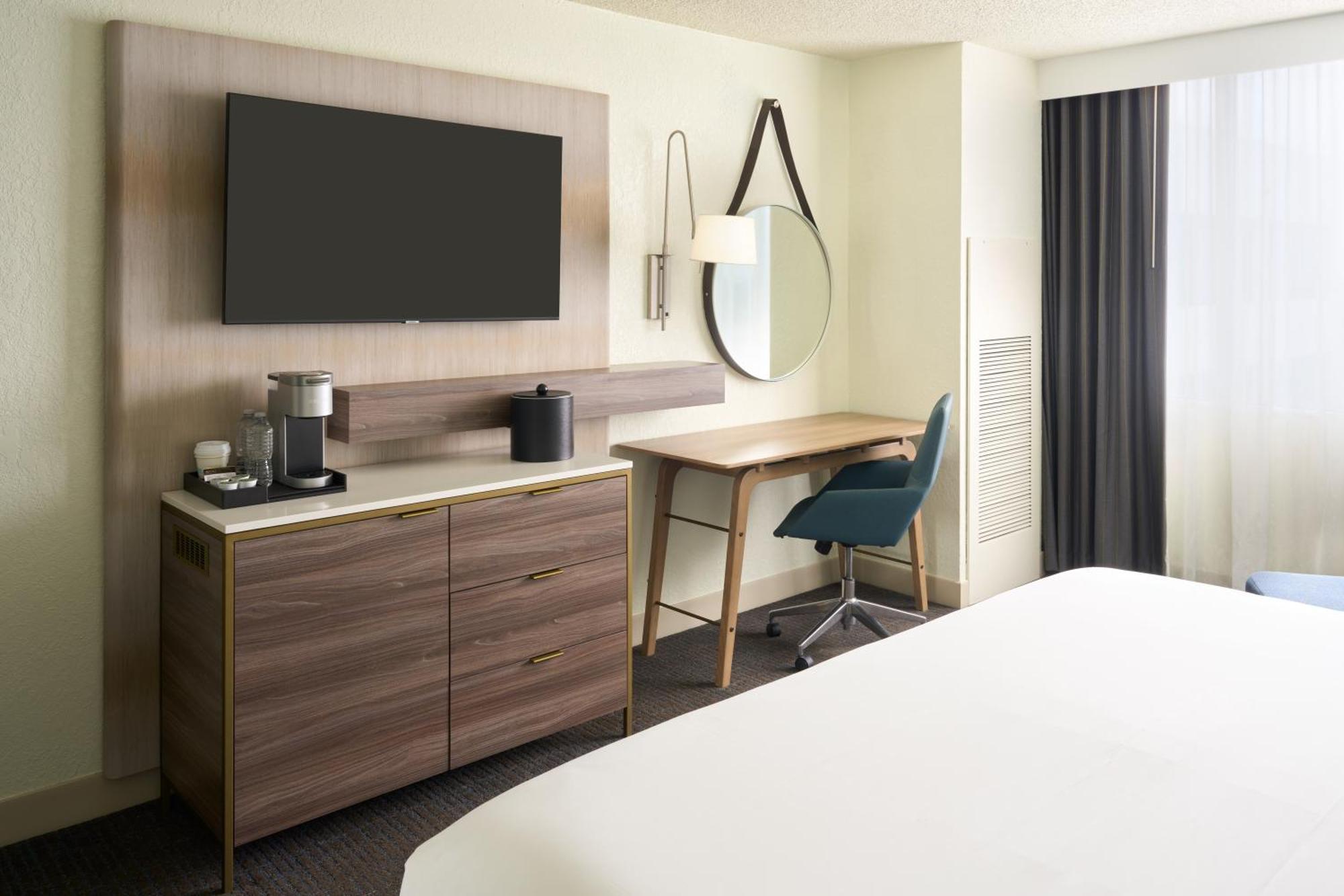 Queen Room Two Queen Beds