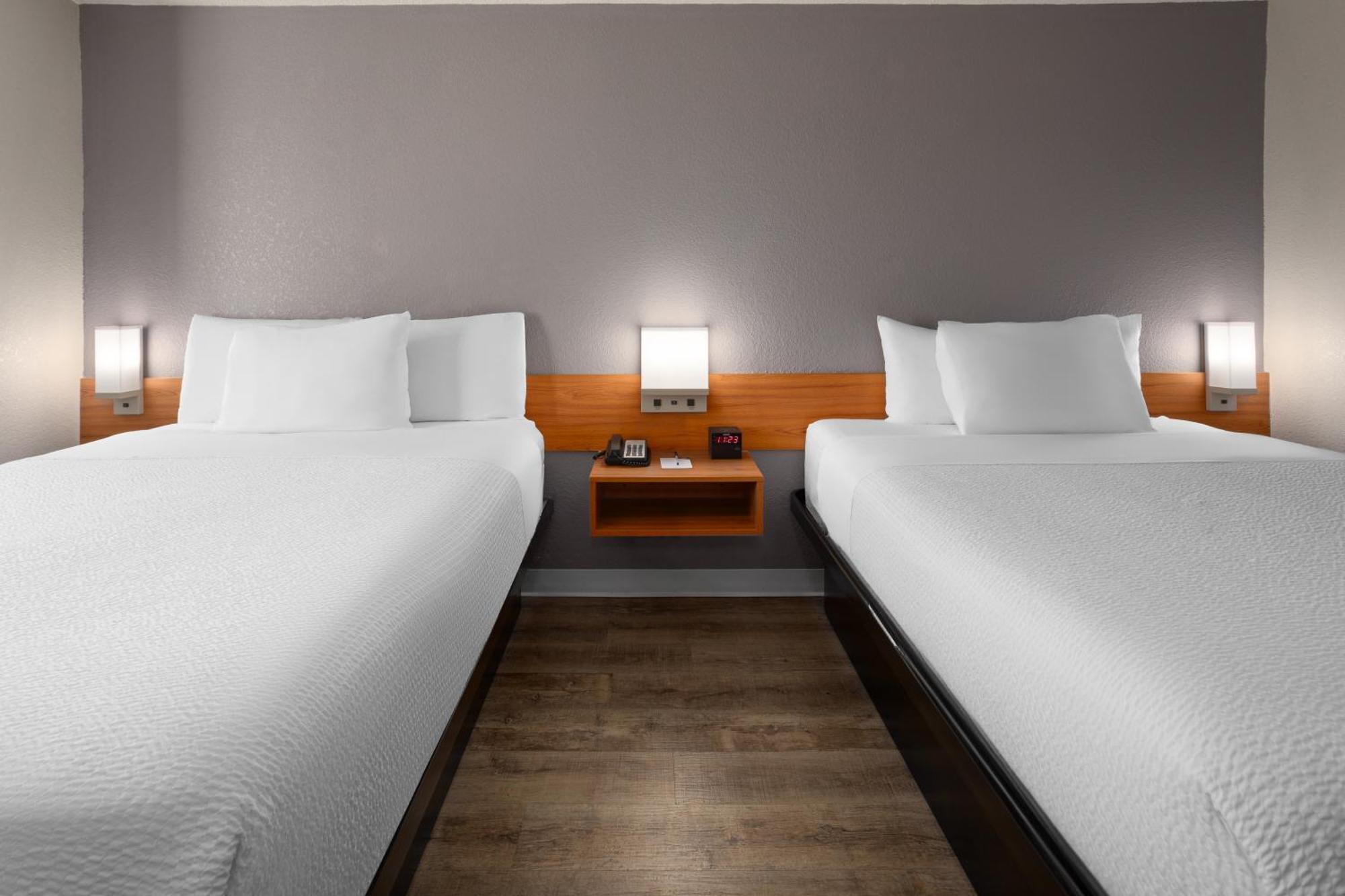 Queen Room Two Queen Beds Mobility Access or Non-Smoking