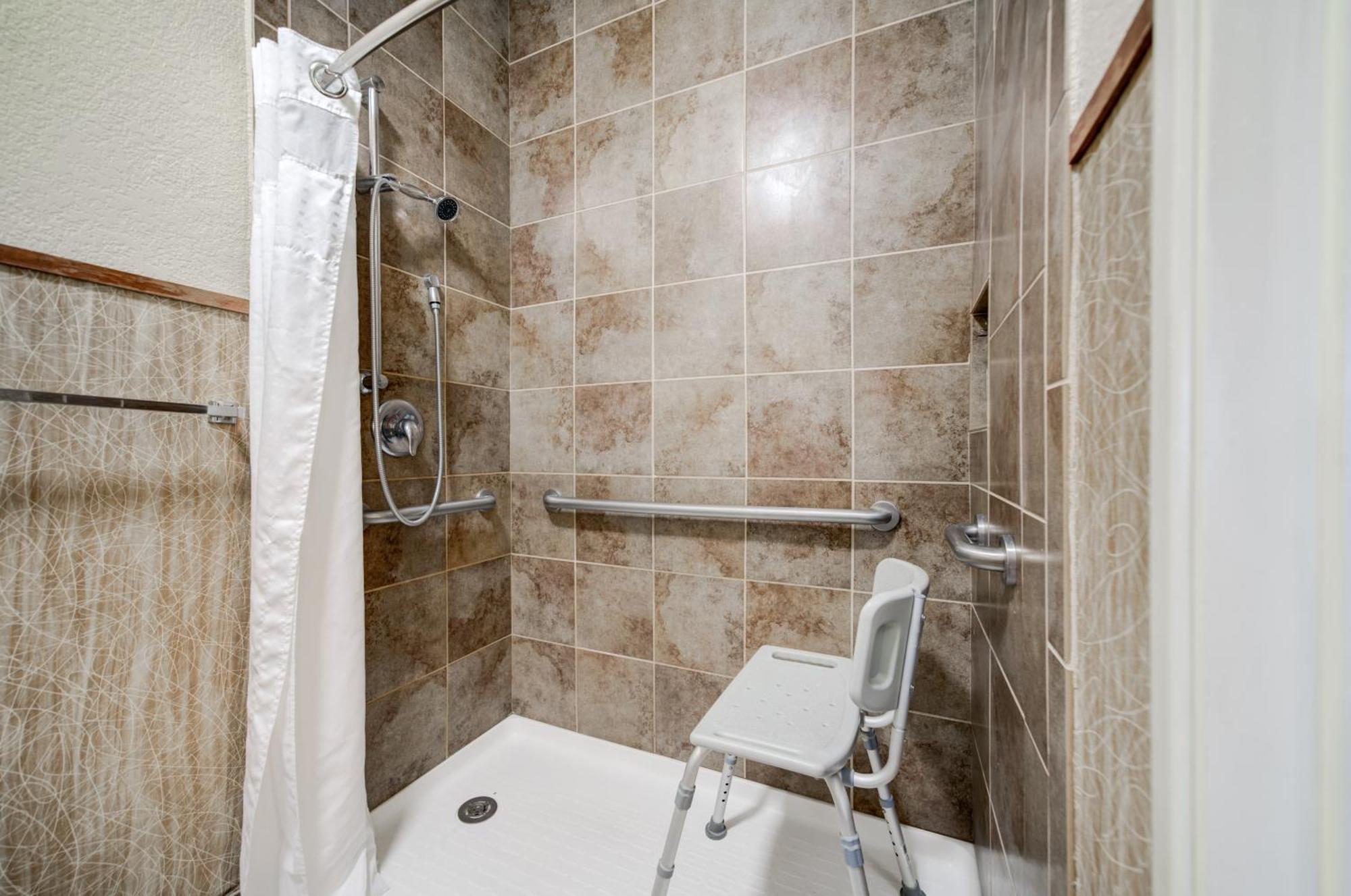 Queen Room Two Queen Beds Disability Access Roll Shower