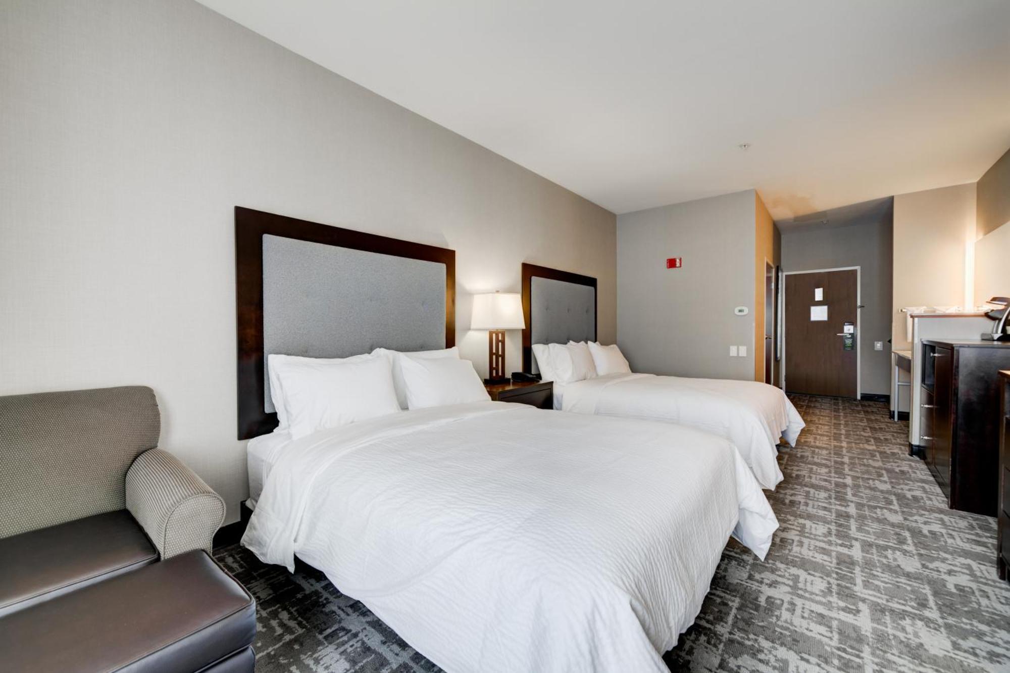 Deluxe Double Room Two Double Beds Non-Smoking