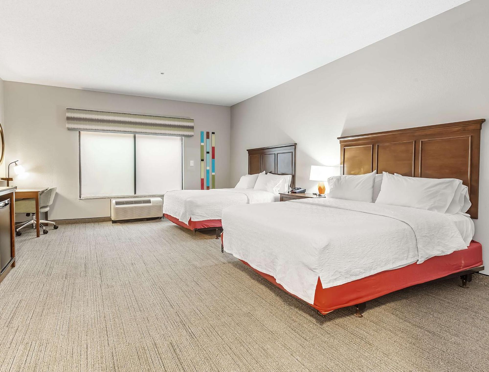 Queen Room Two Queen Beds Mobility Hearing Access or Non-Smoking