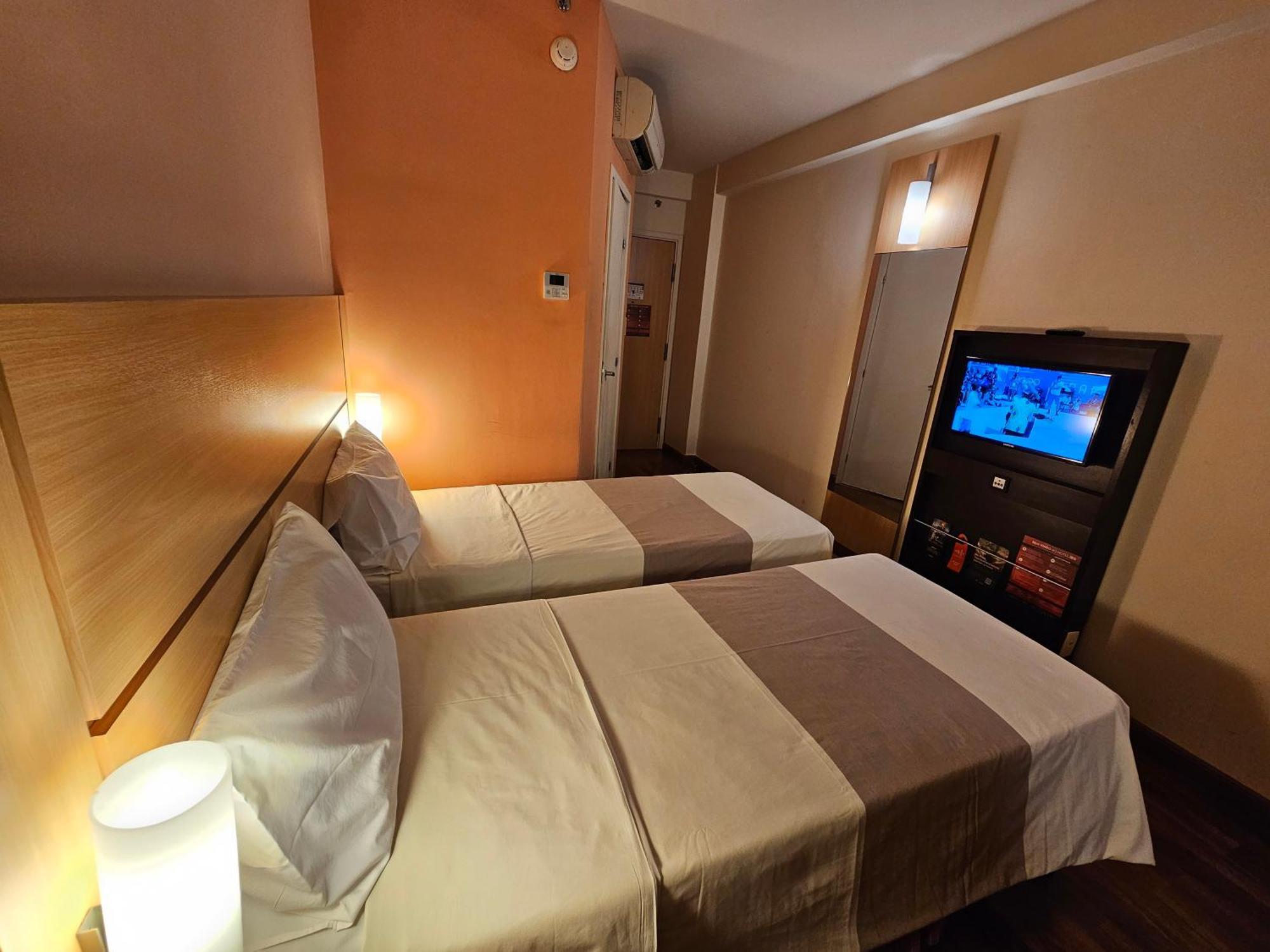 Standard Room 2 Single Beds