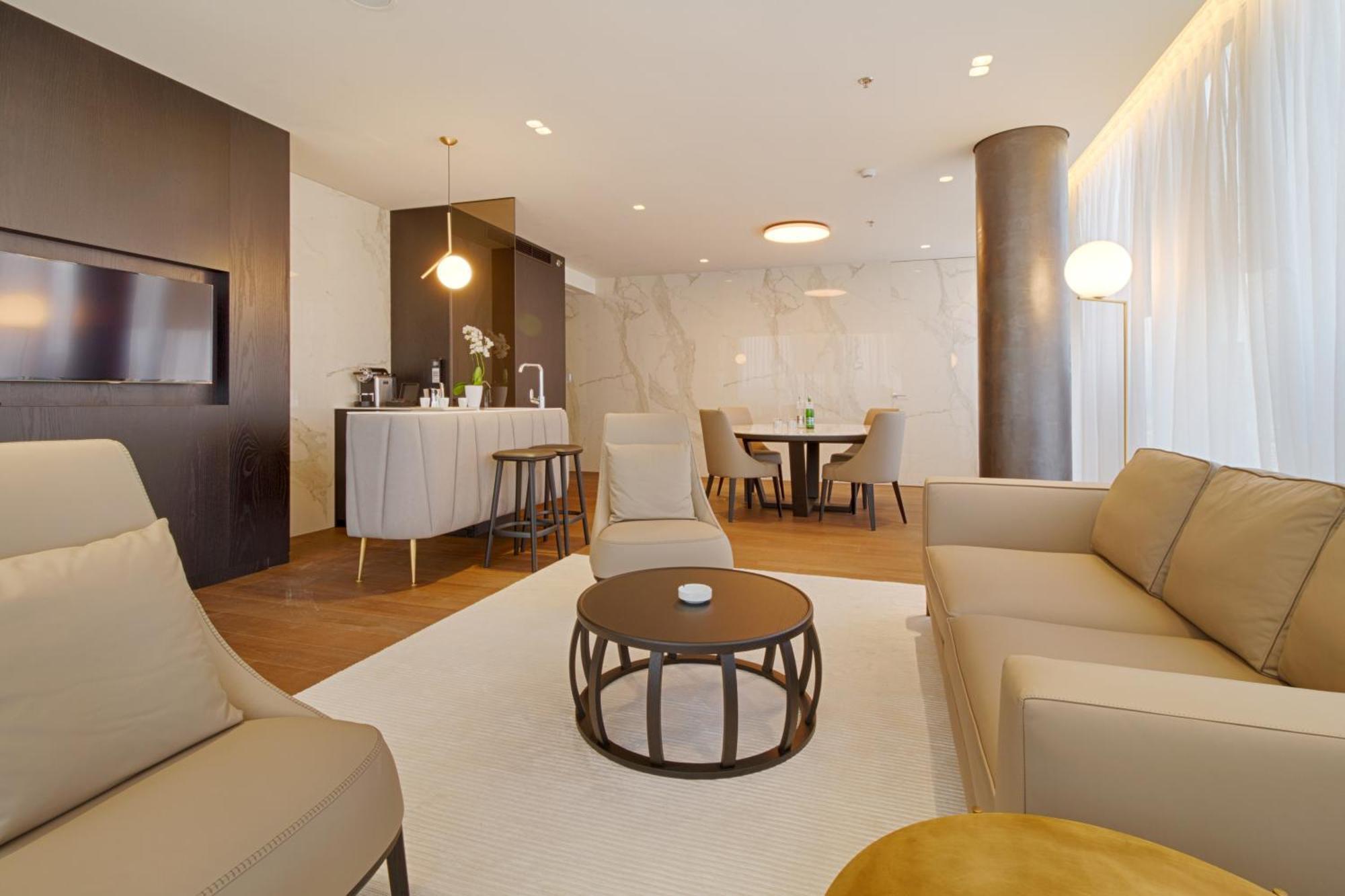 Executive Suite