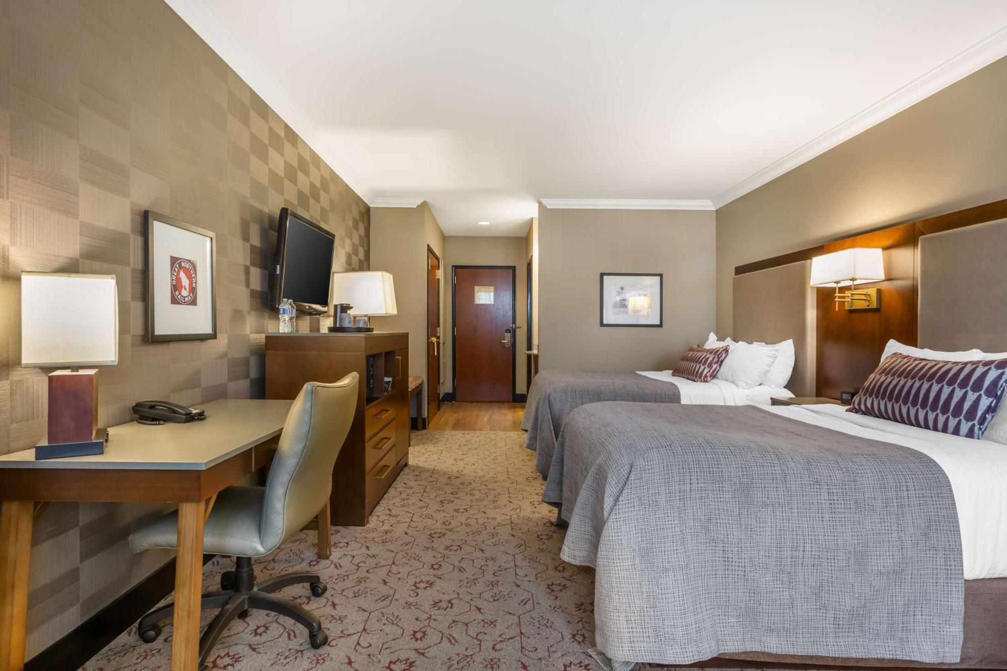 Queen Room Two Queen Beds