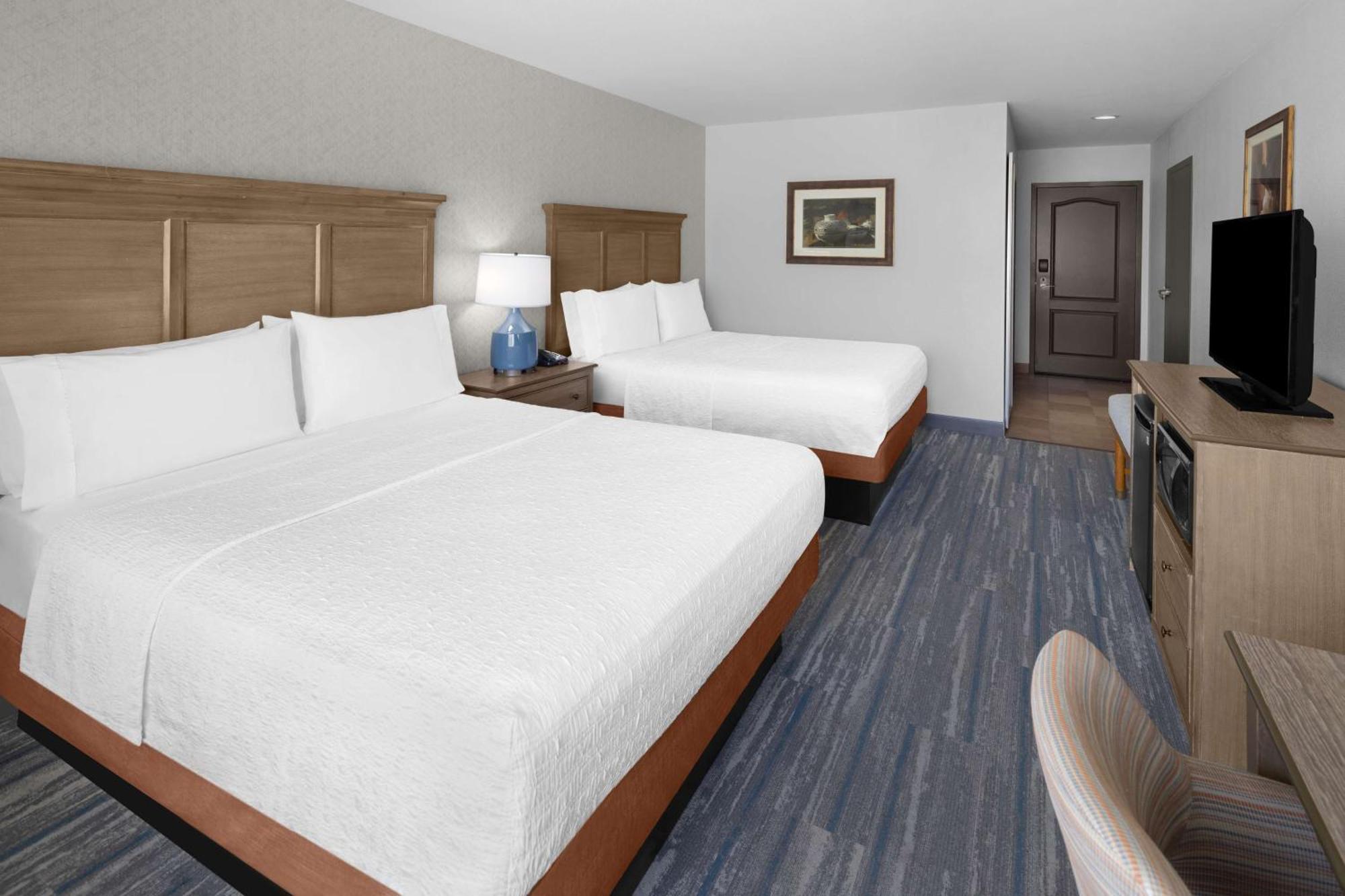 Room Two Queen Beds Non-Smoking