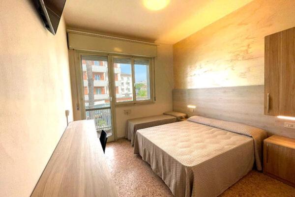 Small Double Room,1607251366:JPEG