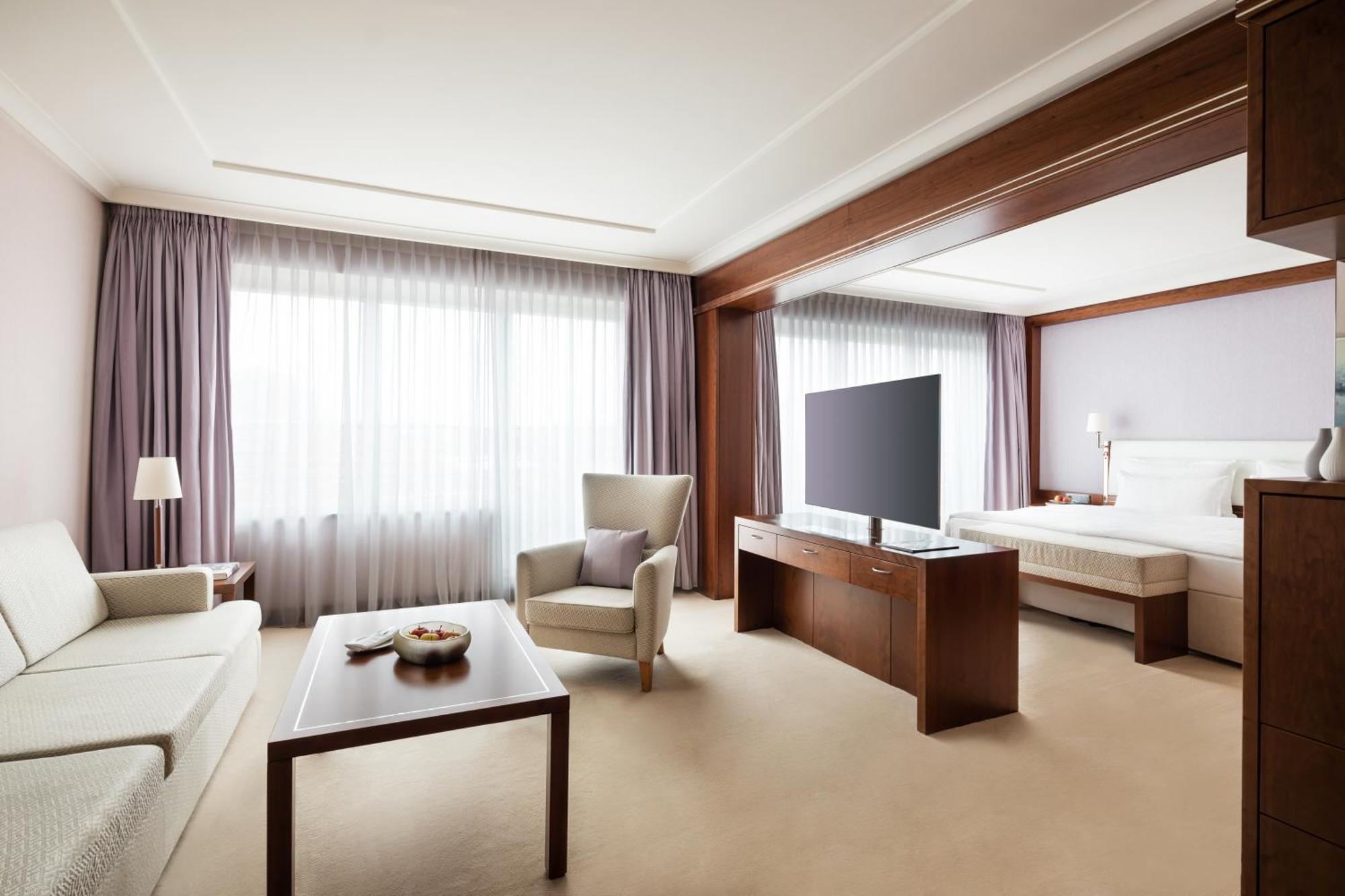 Penthouse Suite