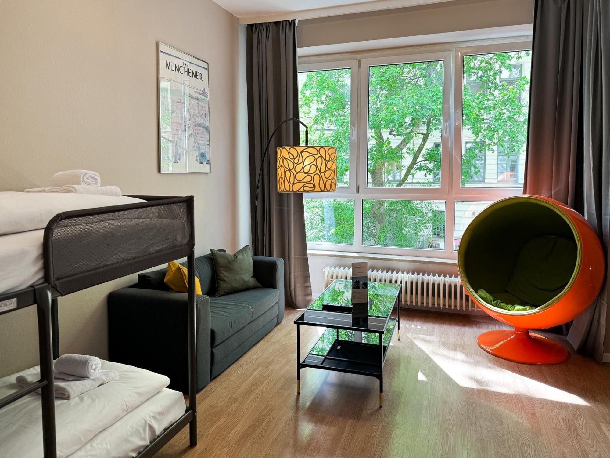 Multiple bed room up to