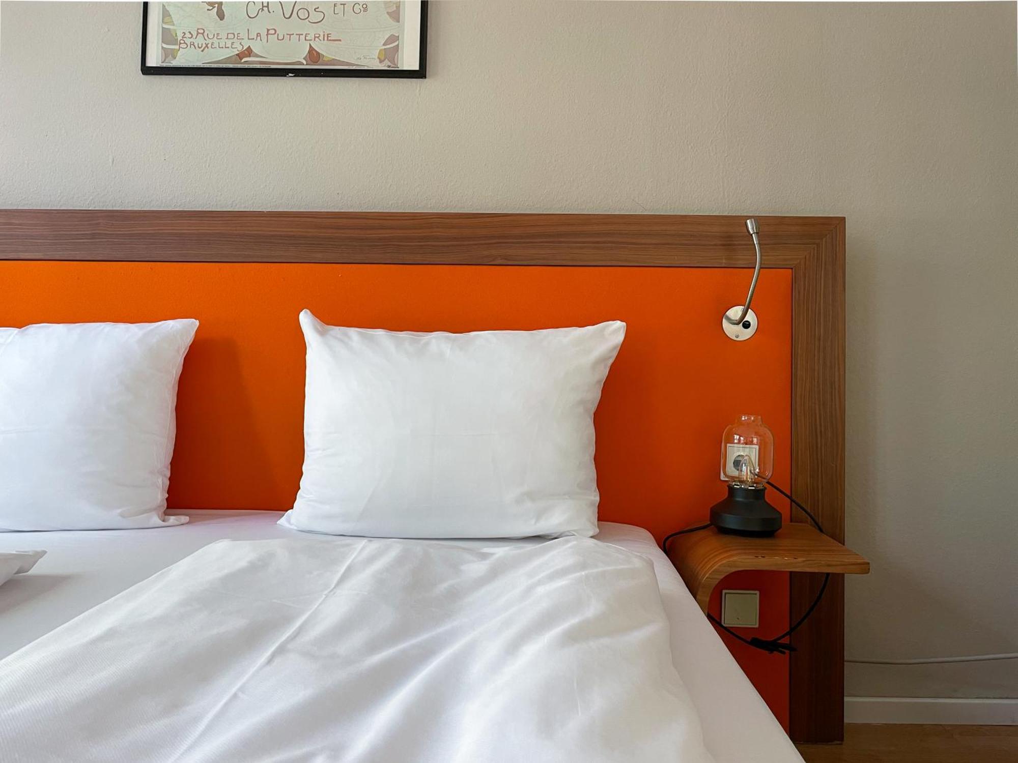 Multiple bed room up to