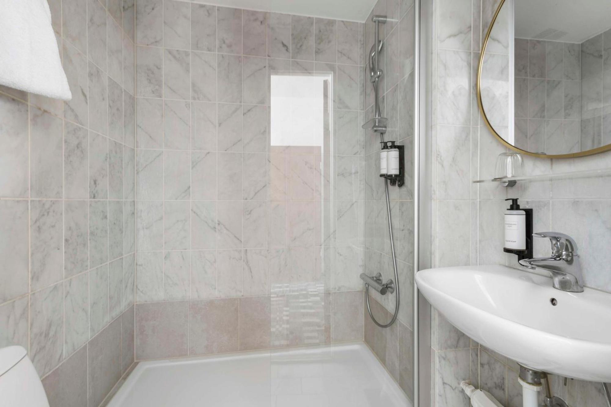 Quarto King Superior com Varanda - Não Fumador