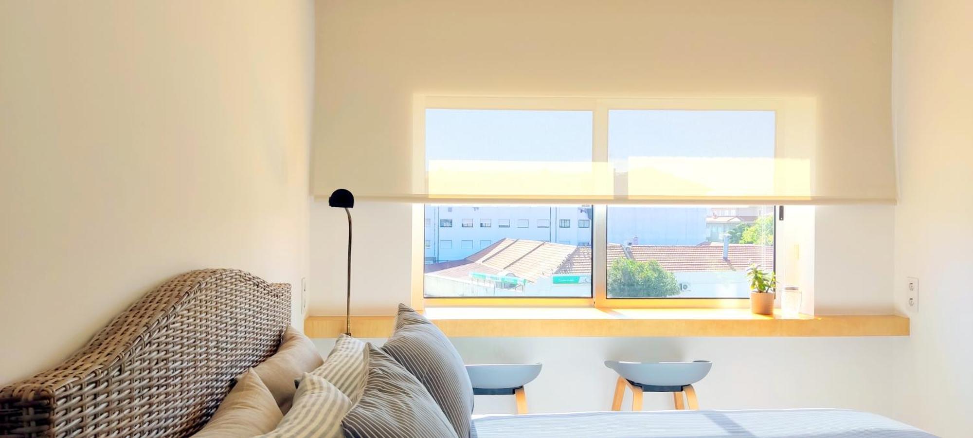 One-Bedroom Apartment Balcony City View