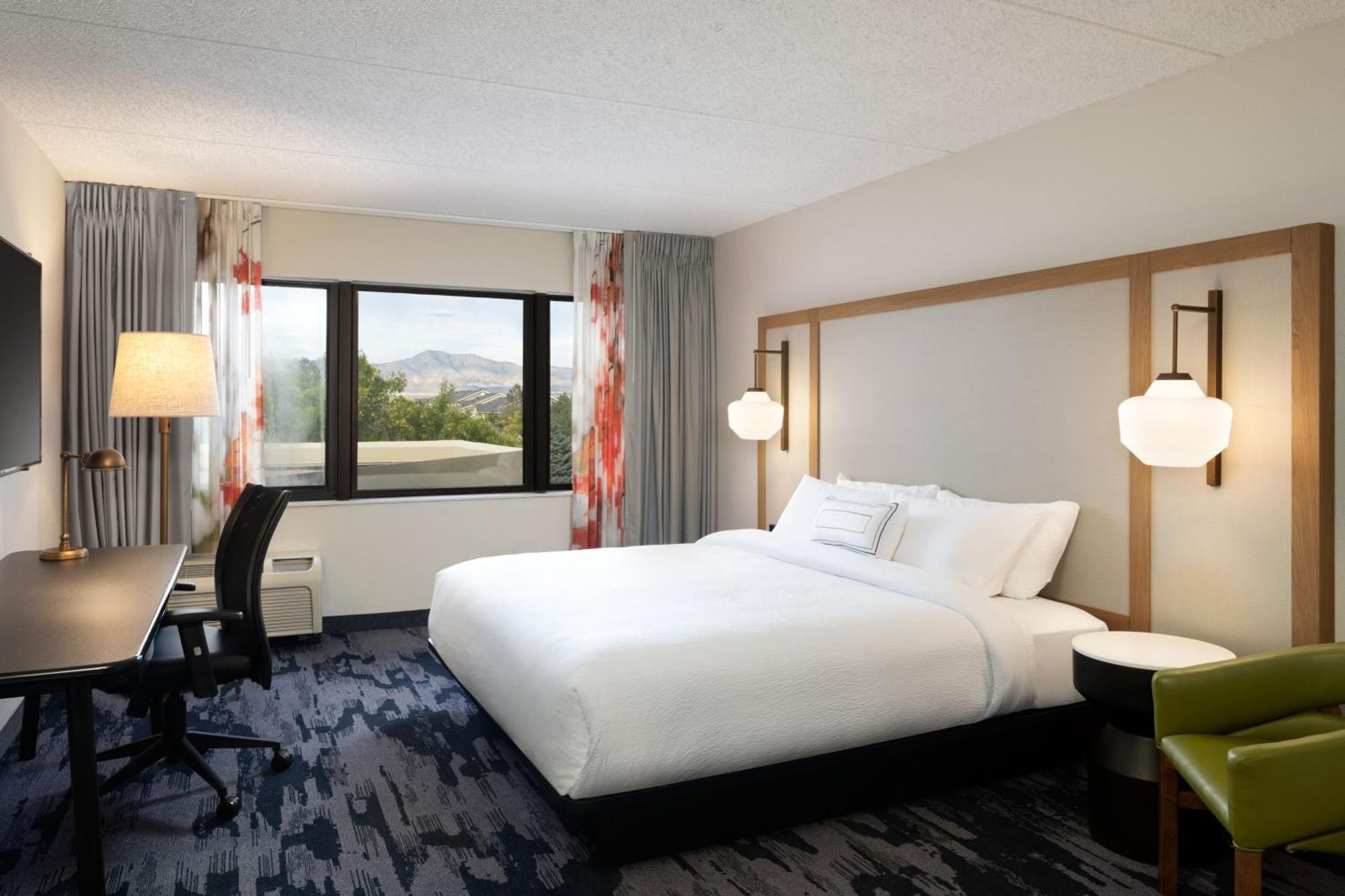 King Room Mountain View