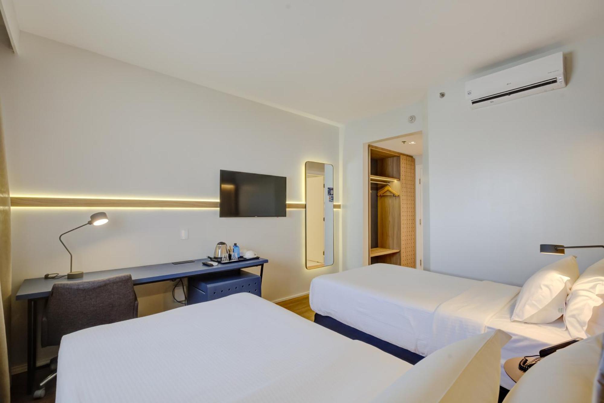 Twin Room Non-Smoking