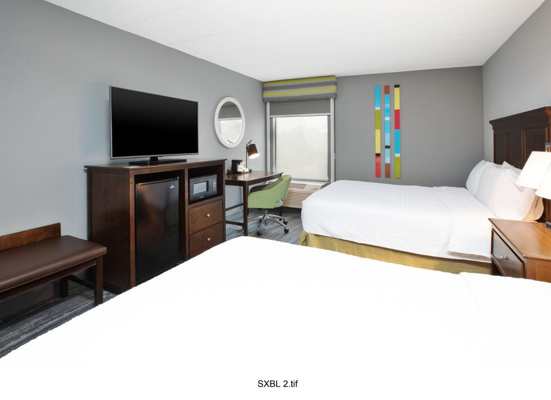 Room Two Queen Beds Non-Smoking