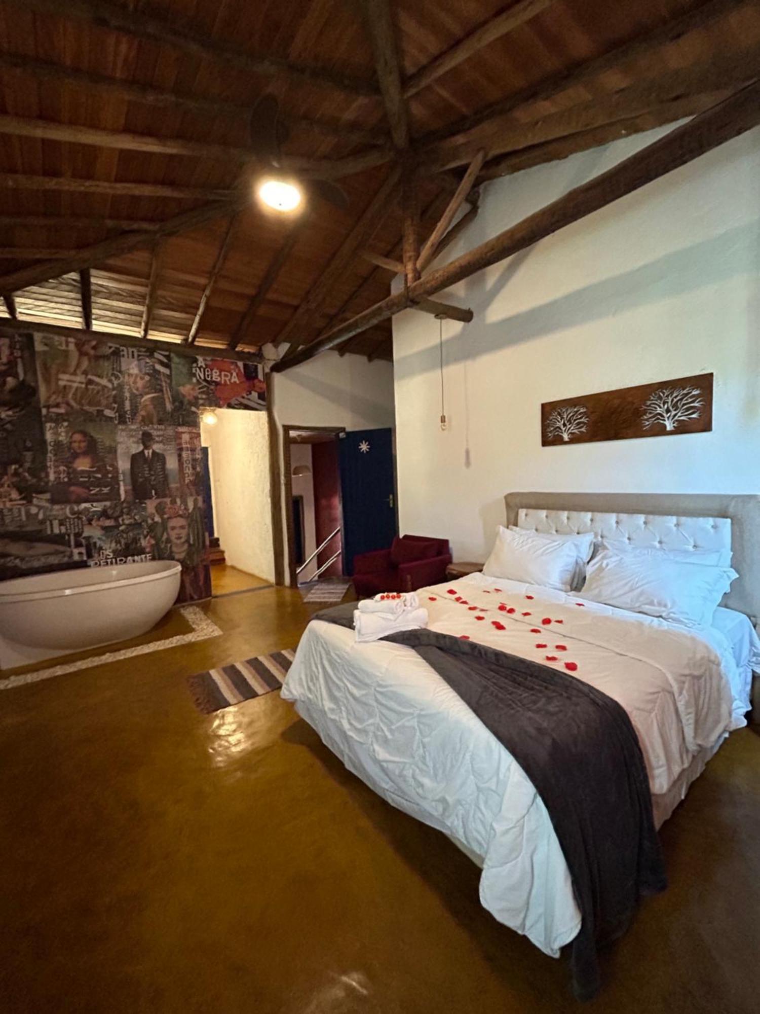 Deluxe Double Room Bath