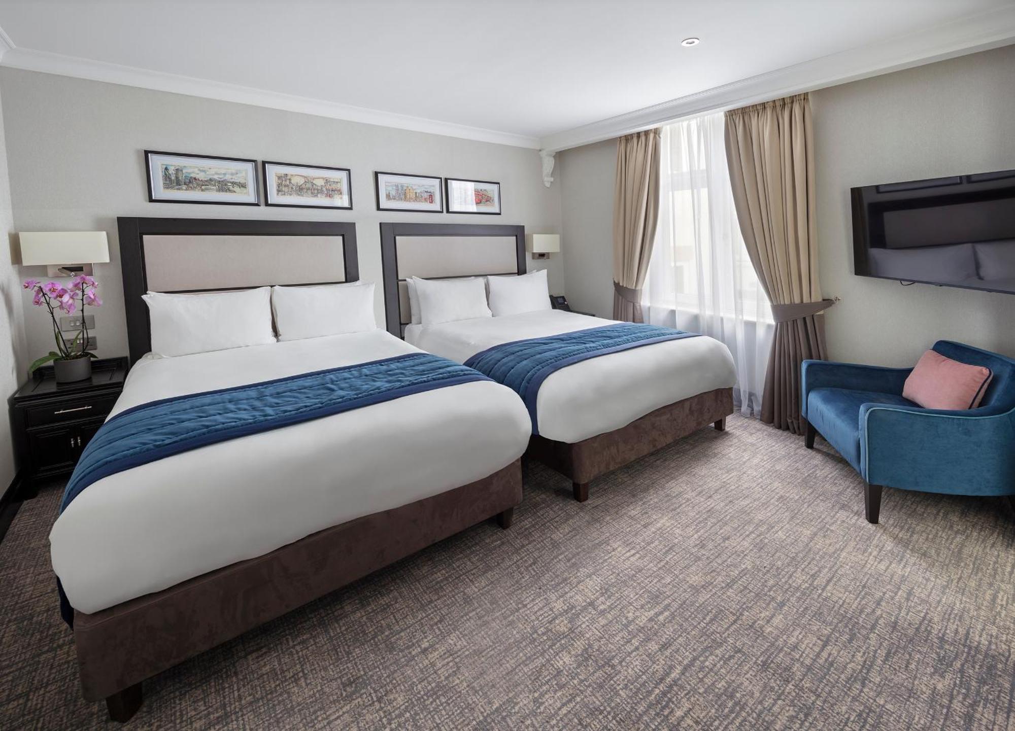 Family Room,1609311154:JPEG