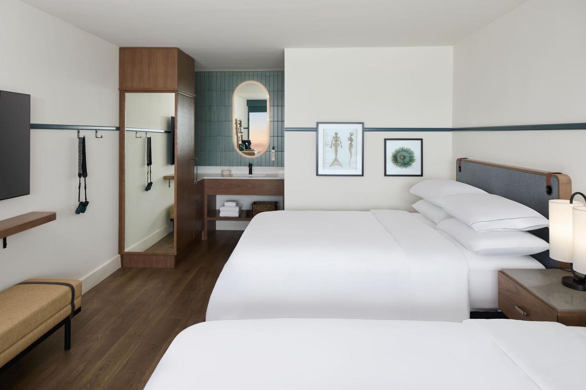 Standard Queen Room Two Queen Beds