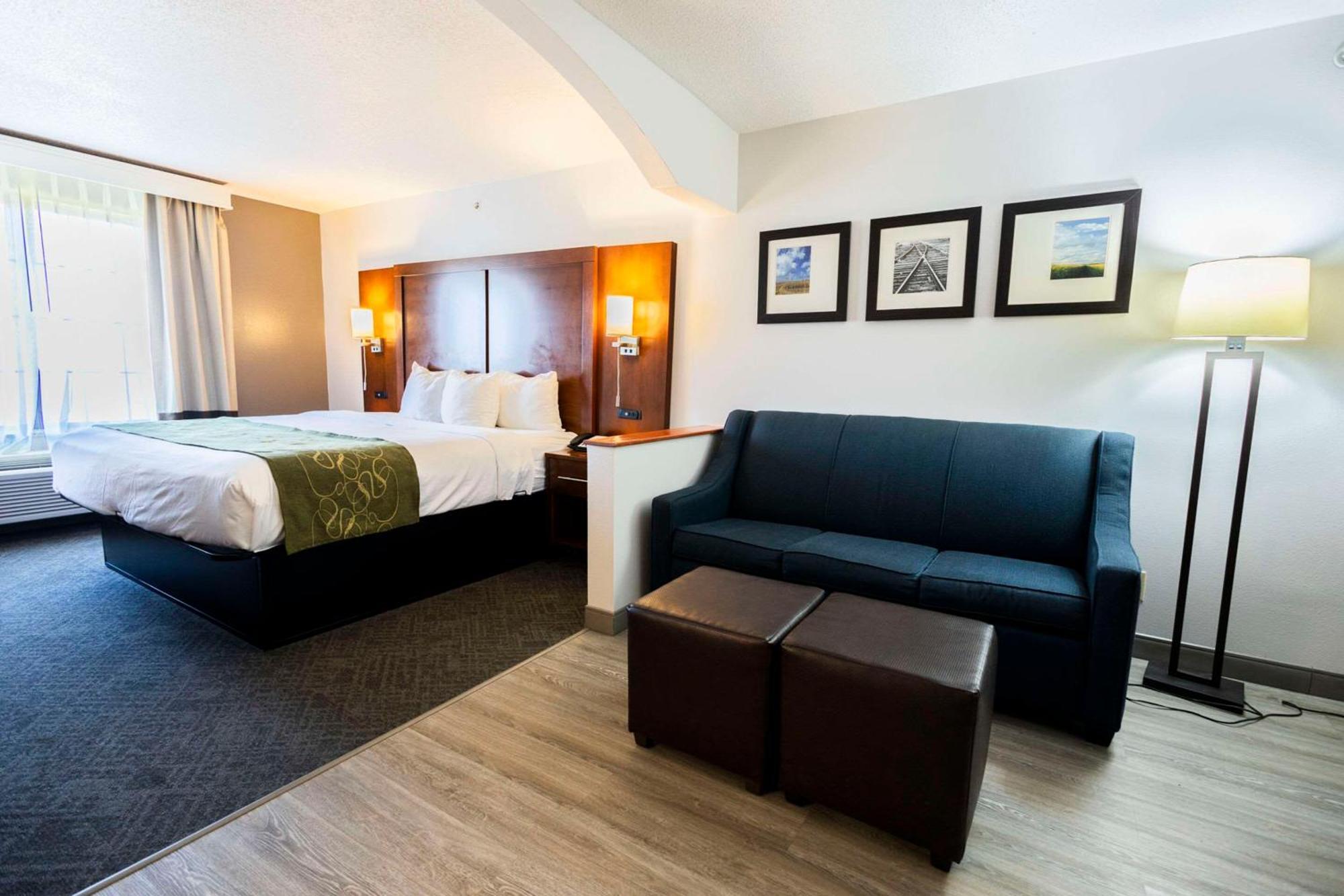 Standard King Suite Non-Smoking