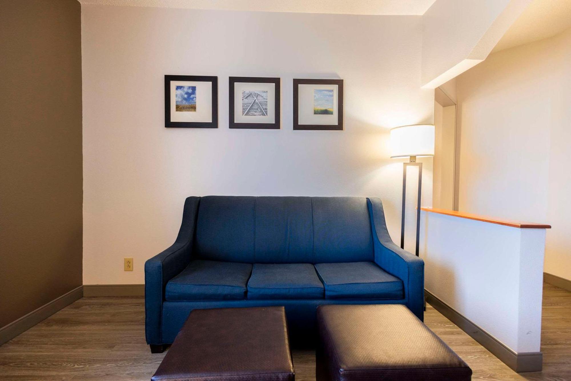 Standard King Suite Non-Smoking