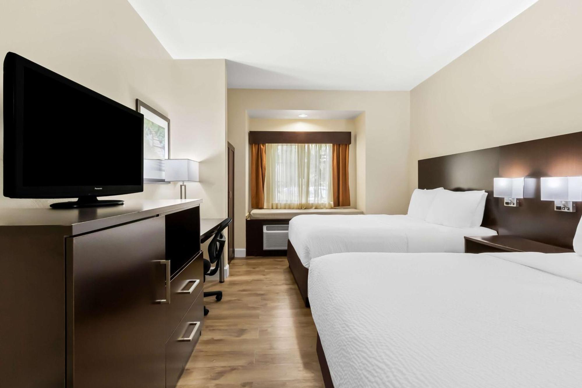 Suite Two Double Beds Disability Access