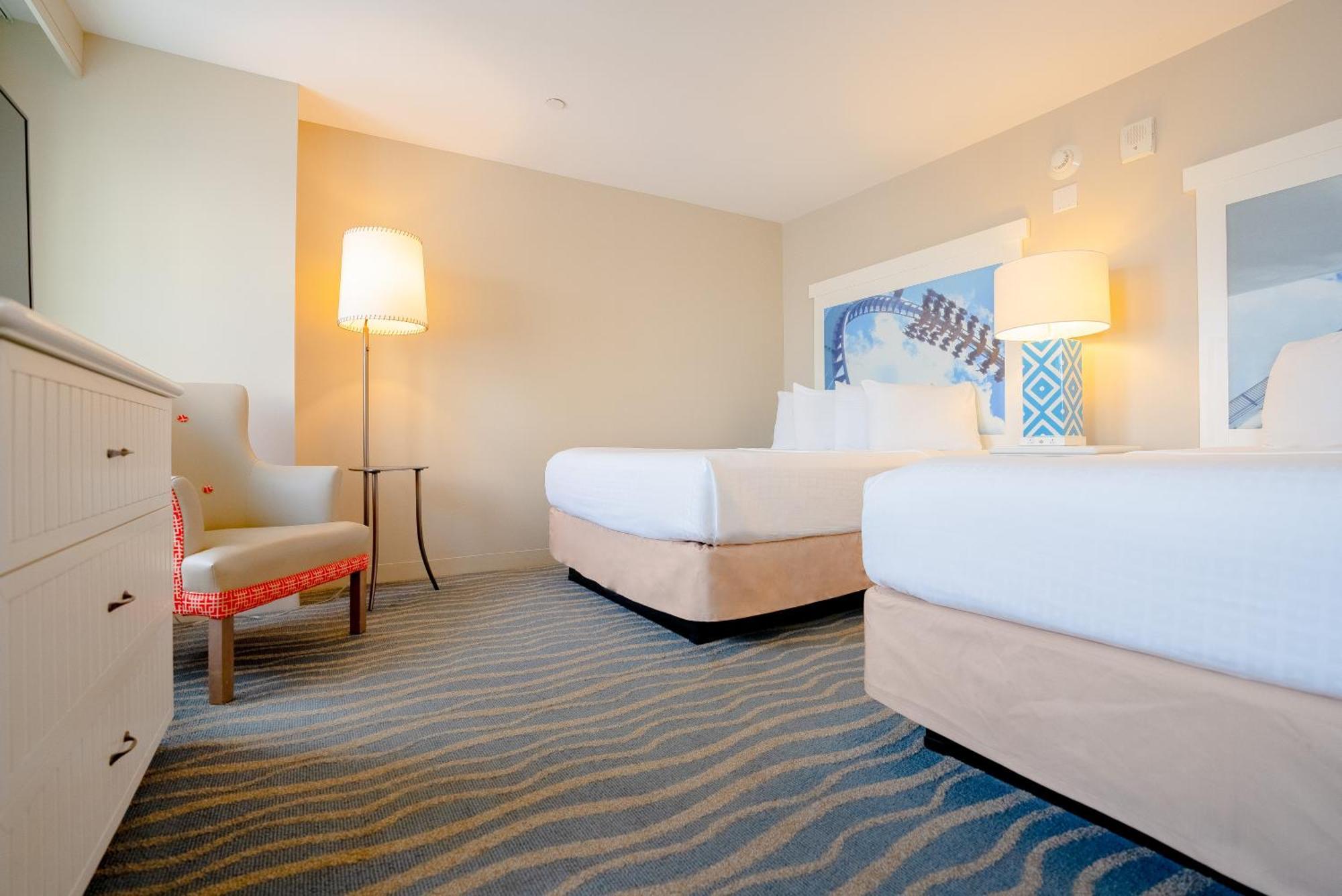 Deluxe Queen Room Two Queen Beds