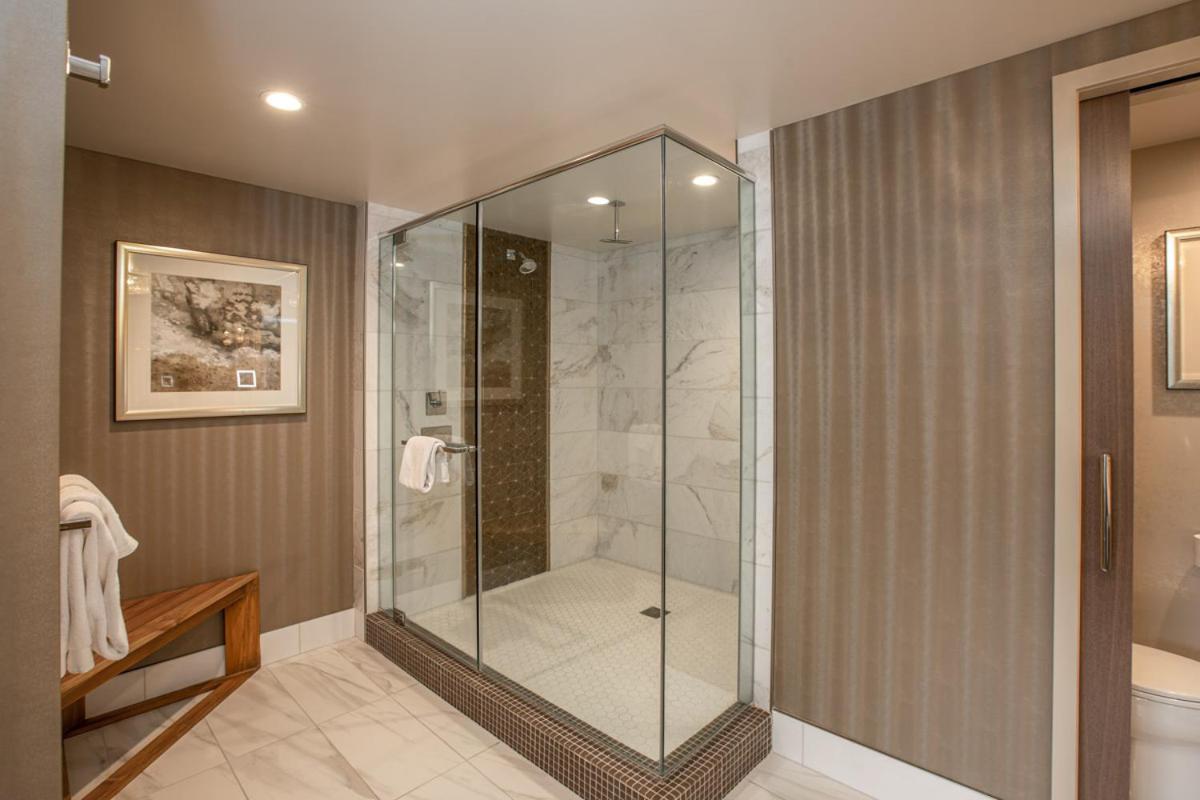 Signature Suite King Adult Only 21 Willows Hotel