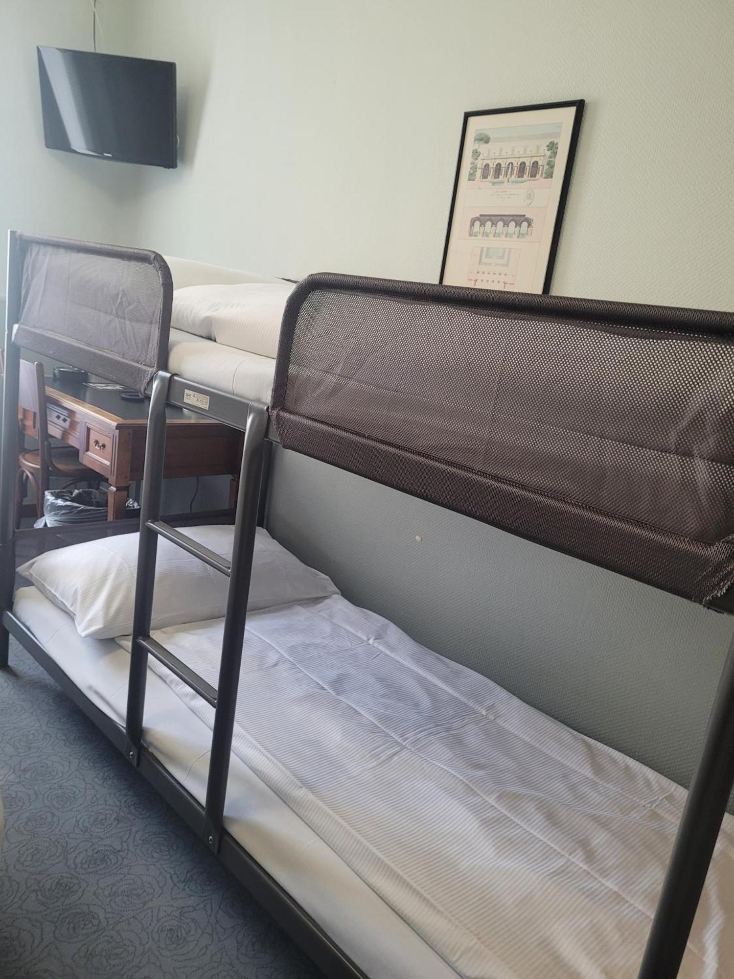 Comfort Quadruple Room