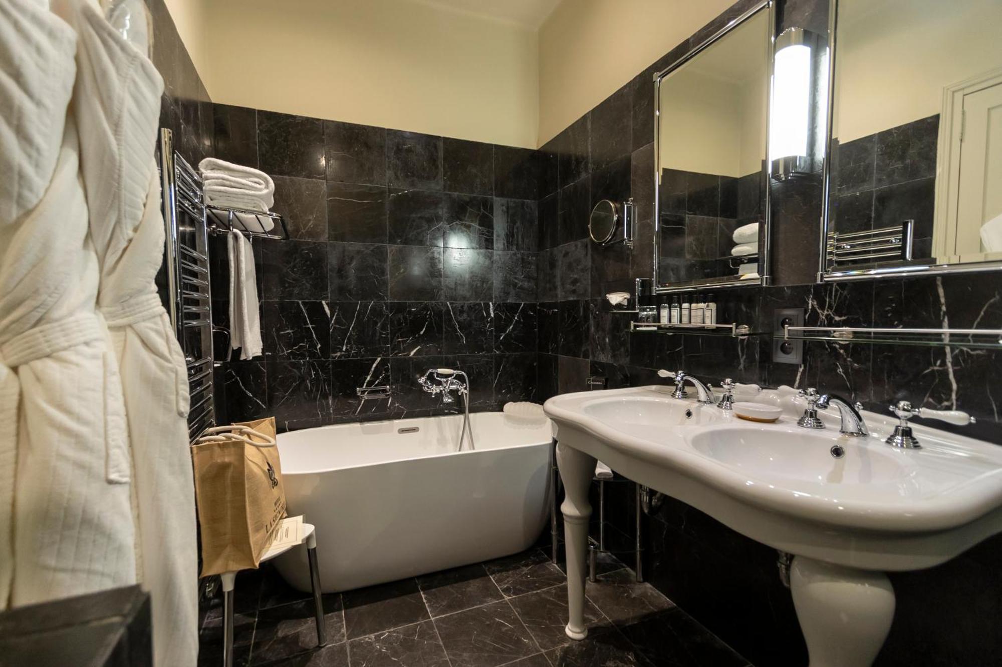 Suite Demeure - Garden View,1609716583:JPEG