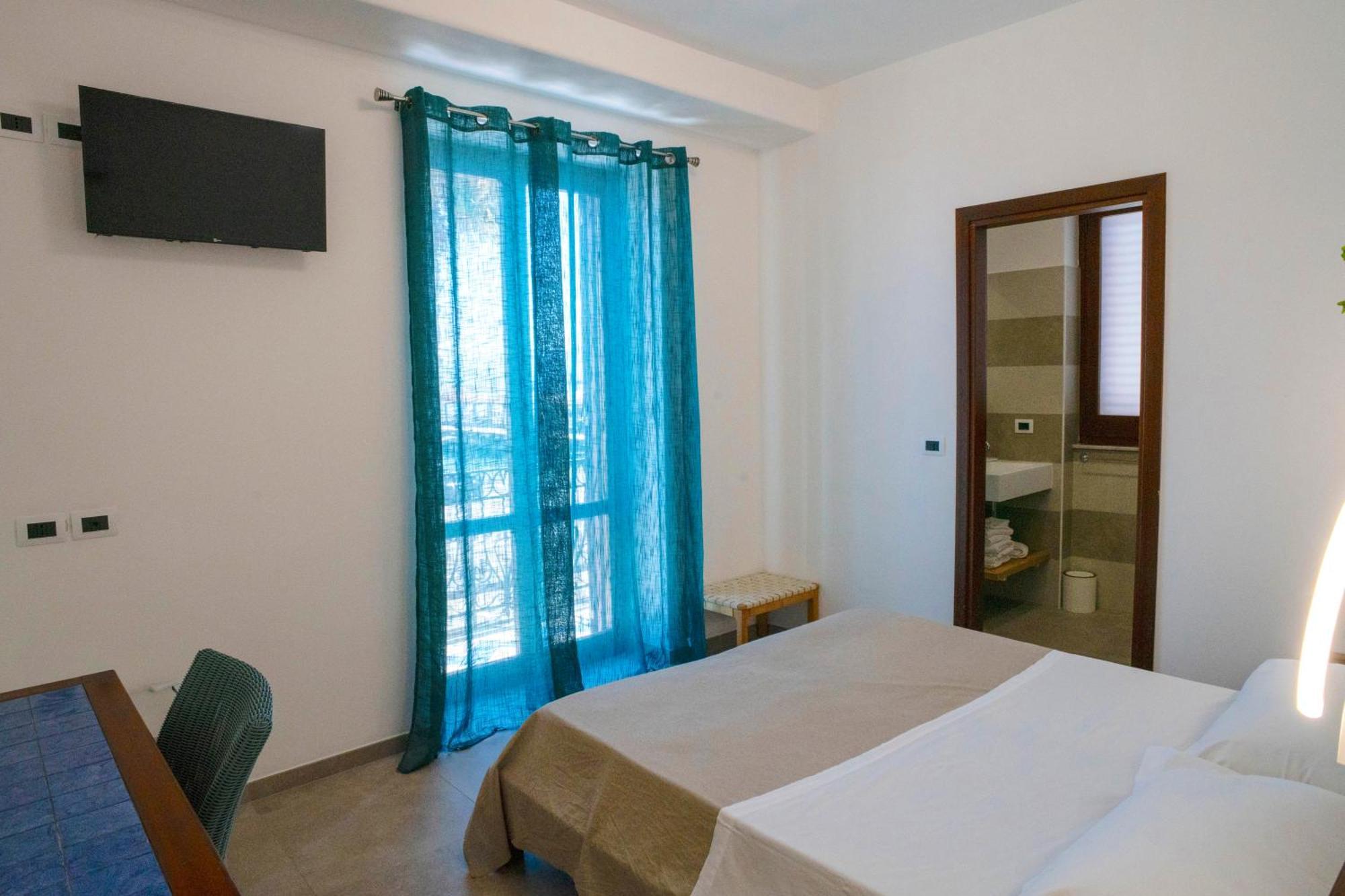 Double or Twin Room Balcony