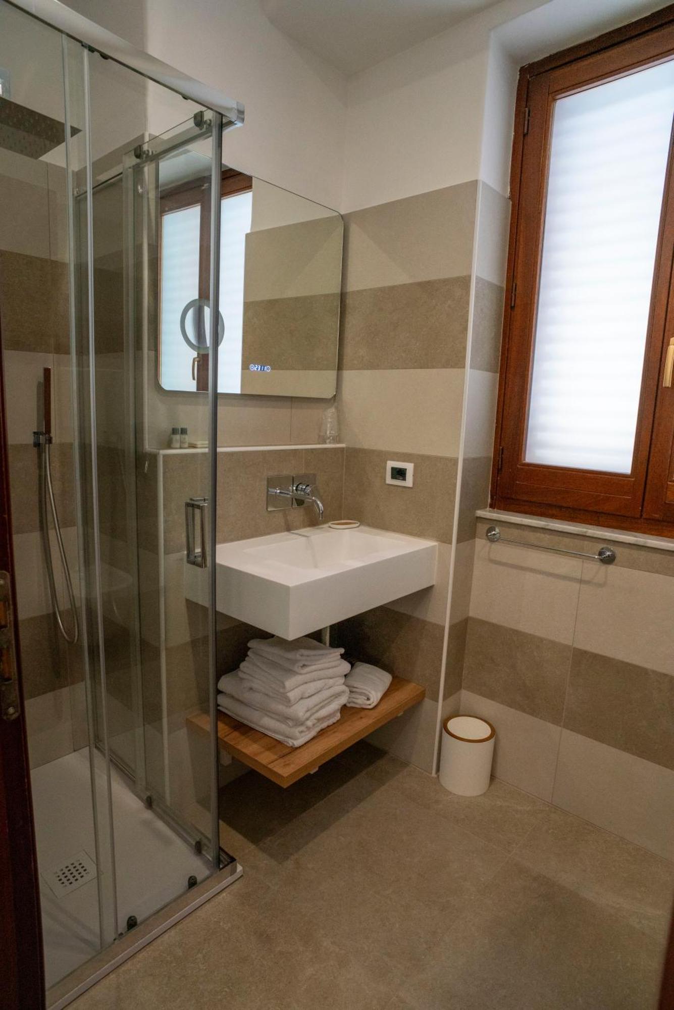 Double or Twin Room Balcony