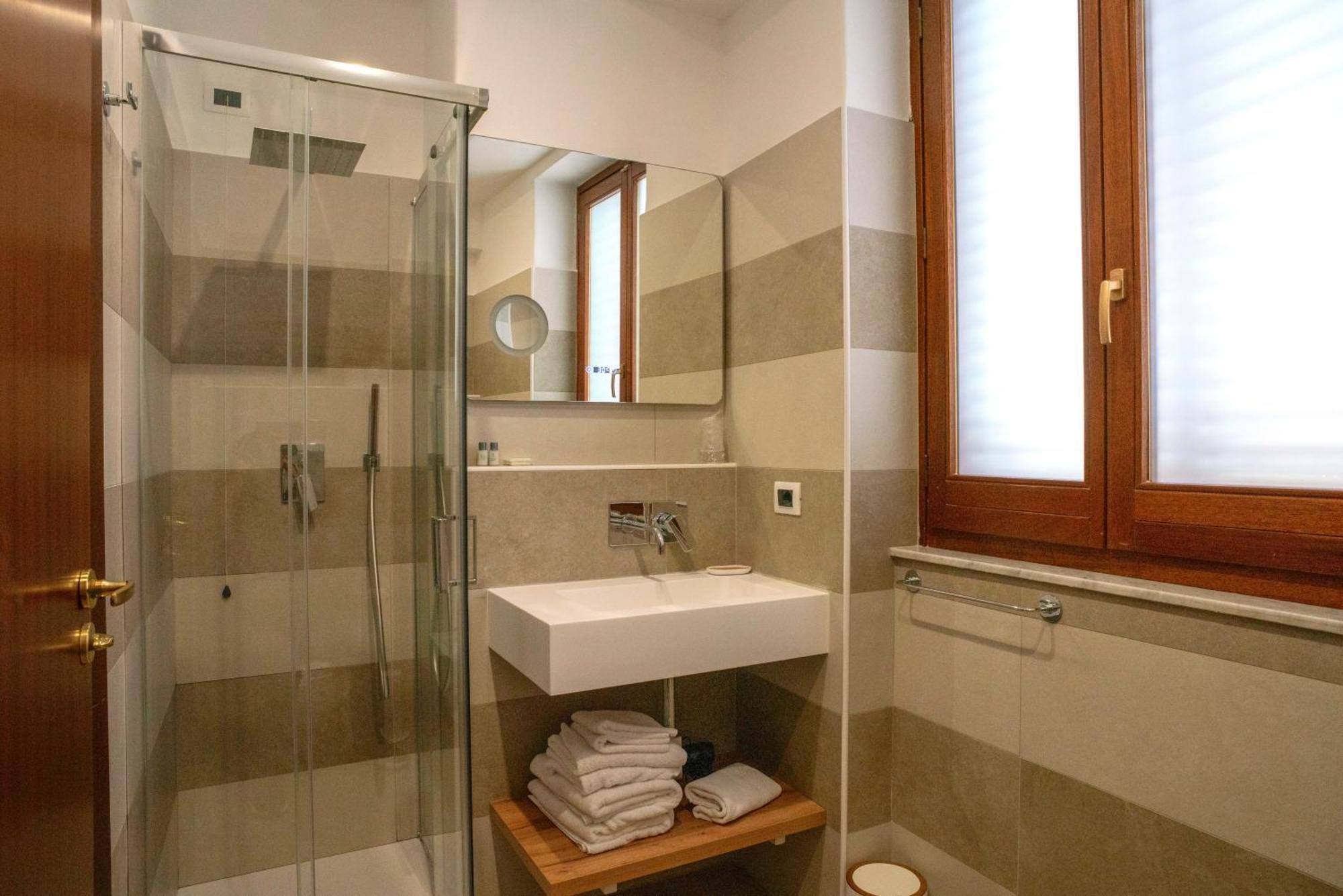 Double or Twin Room Balcony