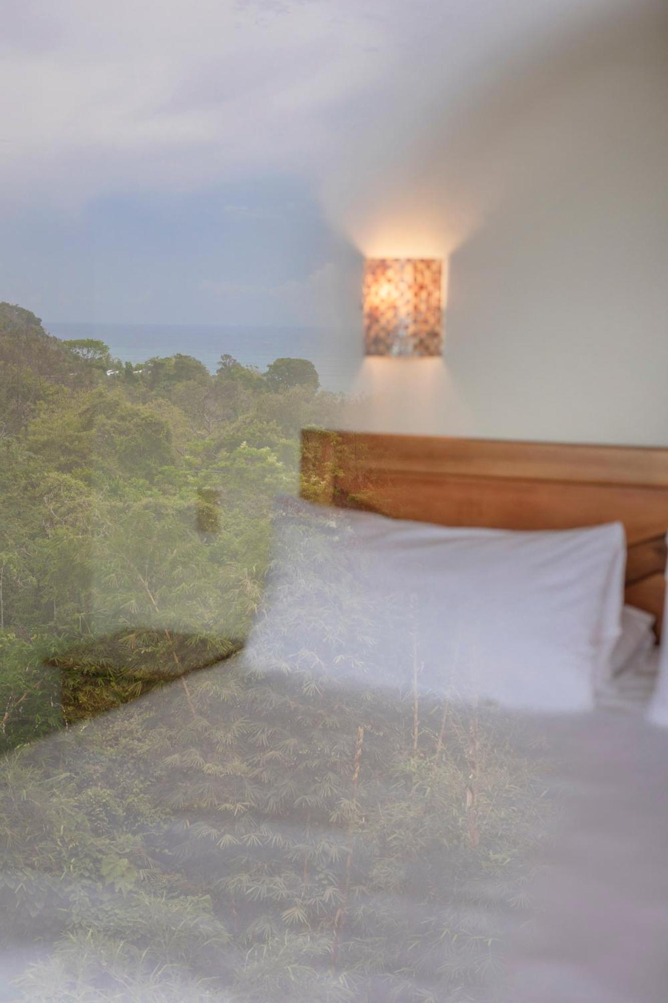 Honeymoon Room Balcony Jacuzzi Sea View