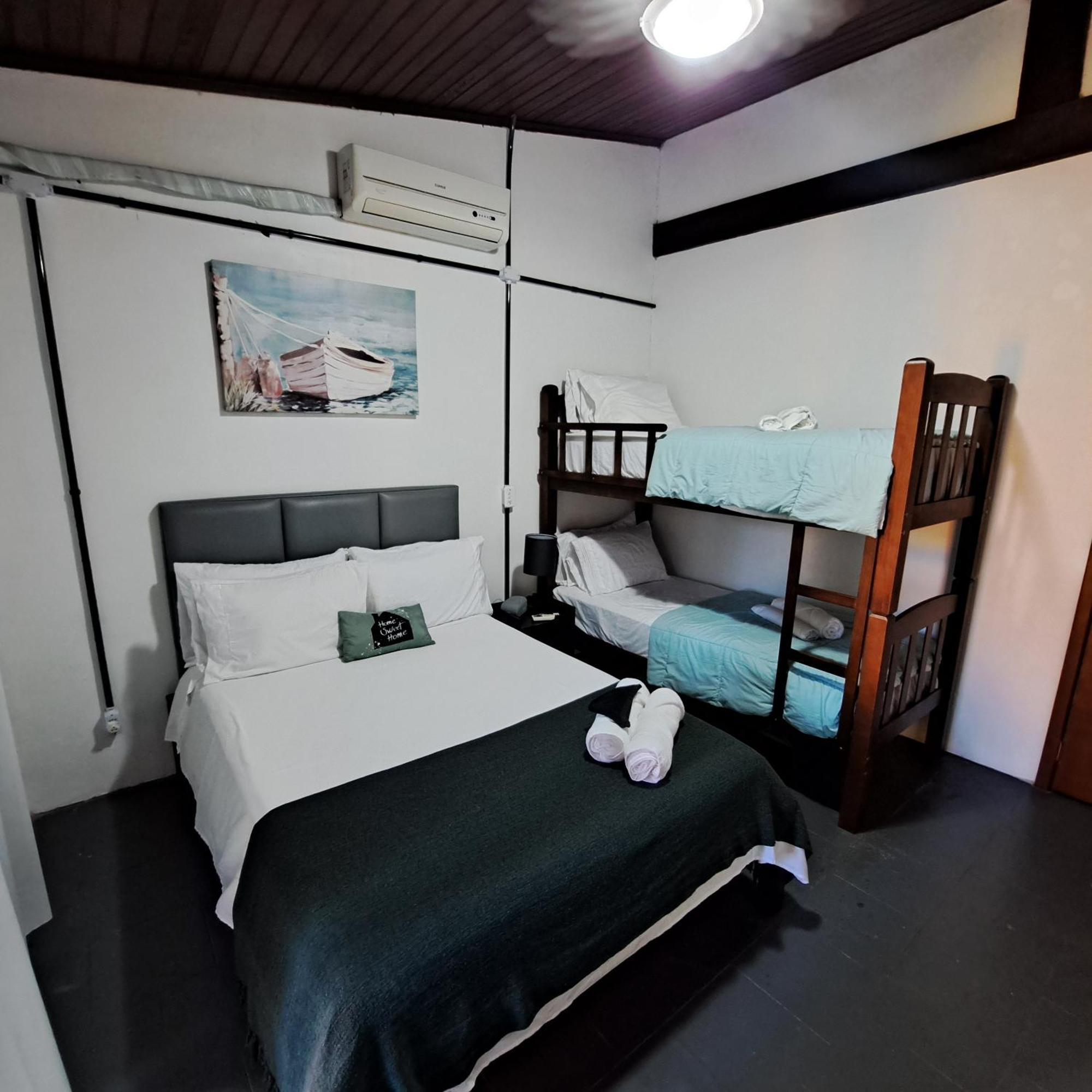 Deluxe Family Suite