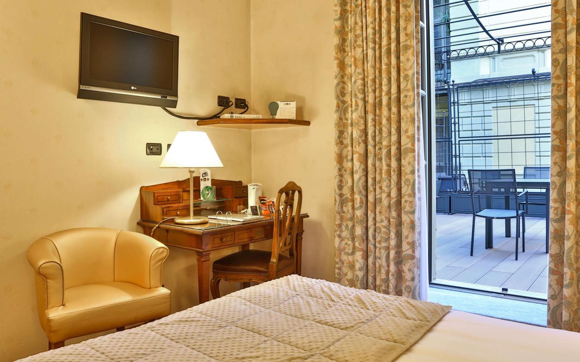 Classic Double Room