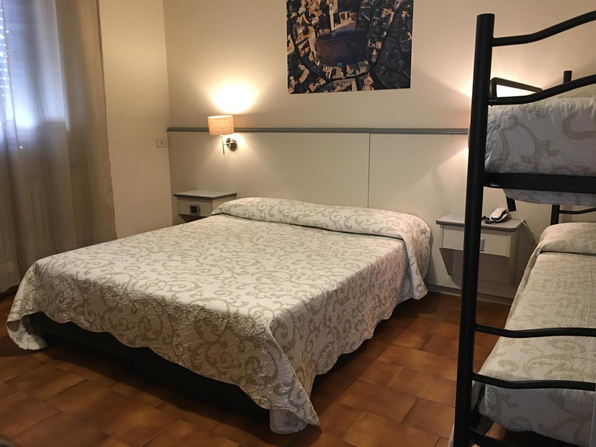Classic Quadruple Room